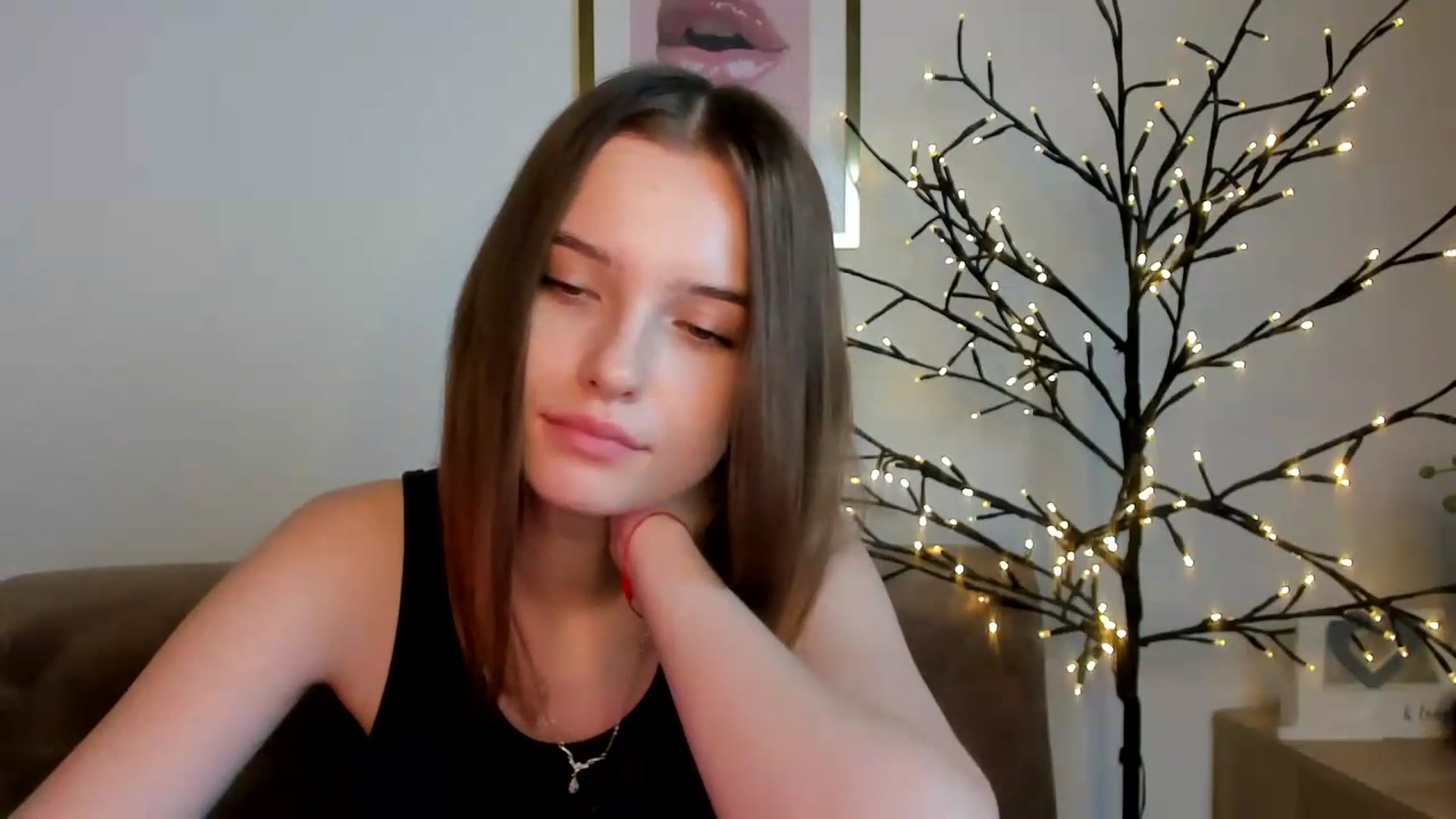 Gallery image thumbnail from KristiGant's myfreecams stream on, 09/15/2026, 15:17 image 7 of 20