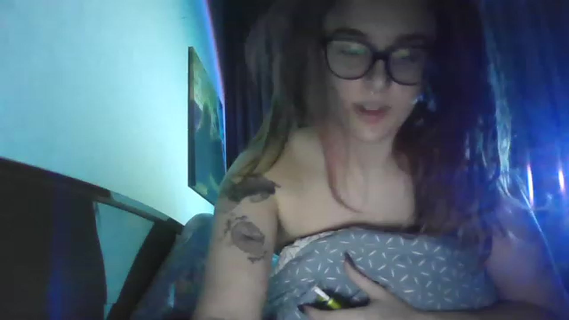 Gallery image thumbnail from Kristi_Dook's myfreecams stream on, 12/03/2022, 19:52 image 10 of 20