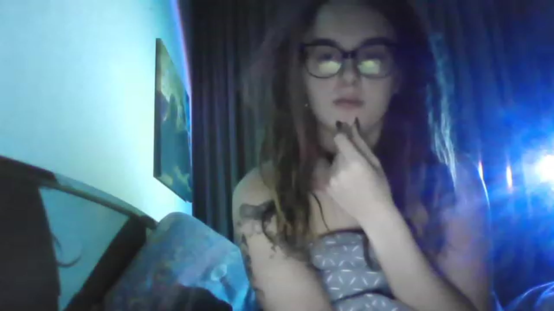 Gallery image thumbnail from Kristi_Dook's myfreecams stream on, 12/03/2022, 19:52 image 16 of 20