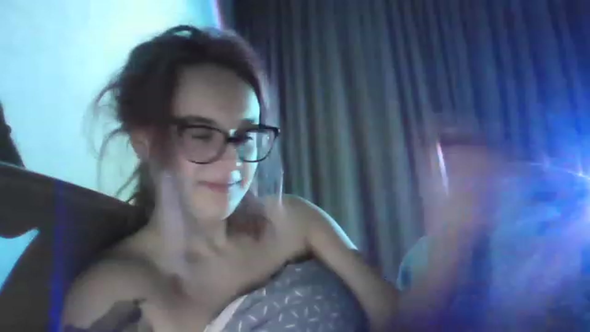 Gallery image thumbnail from Kristi_Dook's myfreecams stream on, 12/03/2022, 19:52 image 7 of 20