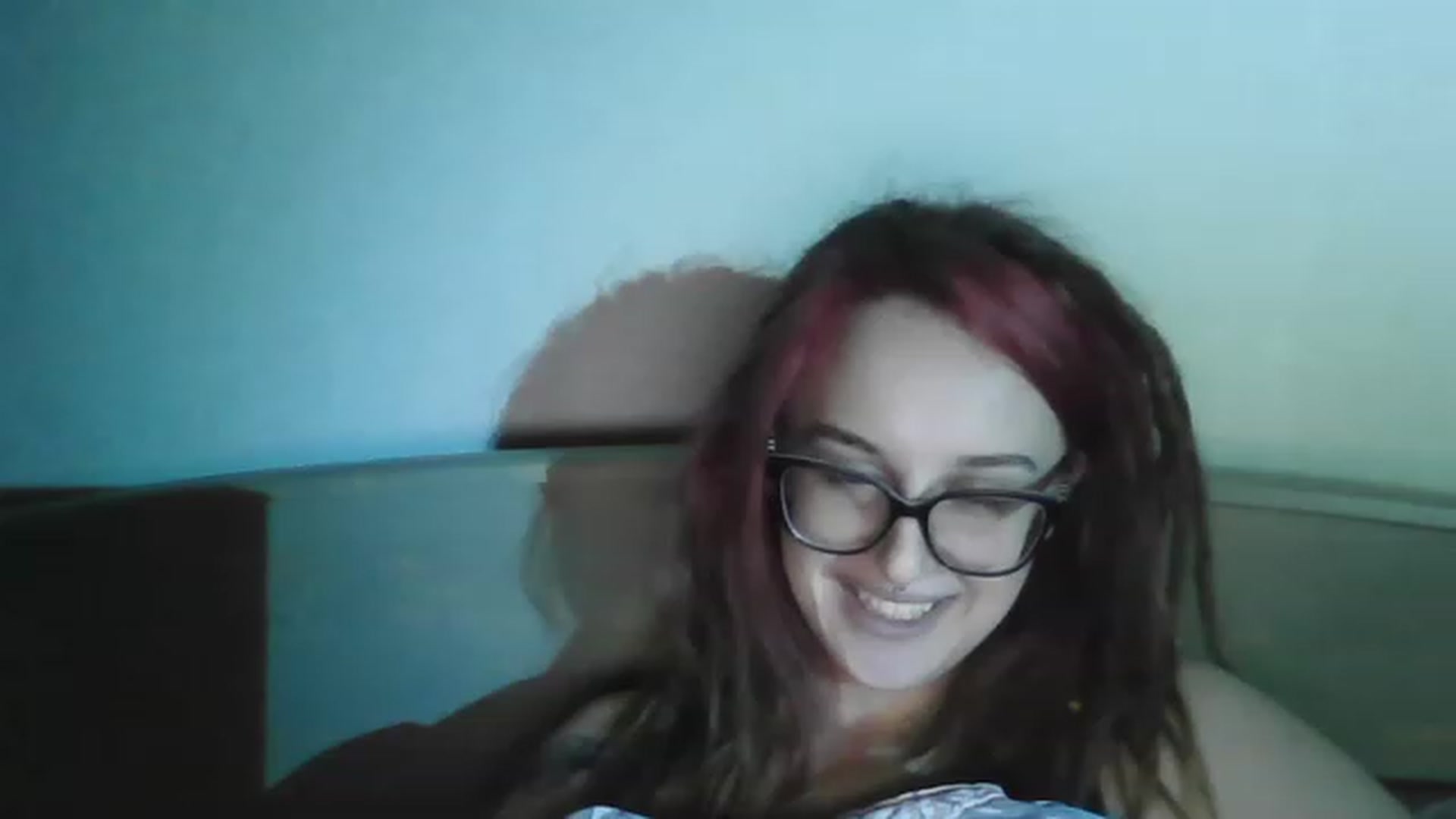 Gallery image thumbnail from Kristi_Dook's myfreecams stream on, 12/03/2022, 20:30 image 19 of 20