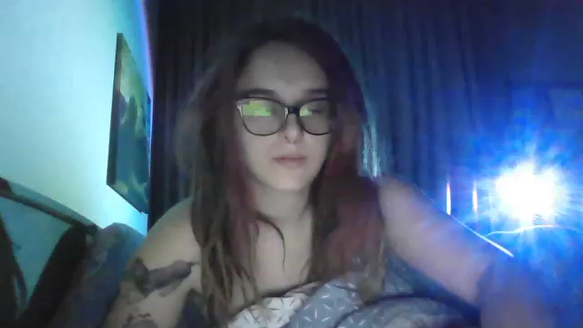 Gallery image thumbnail from Kristi_Dook's myfreecams stream on, 12/03/2022, 20:30 image 13 of 20