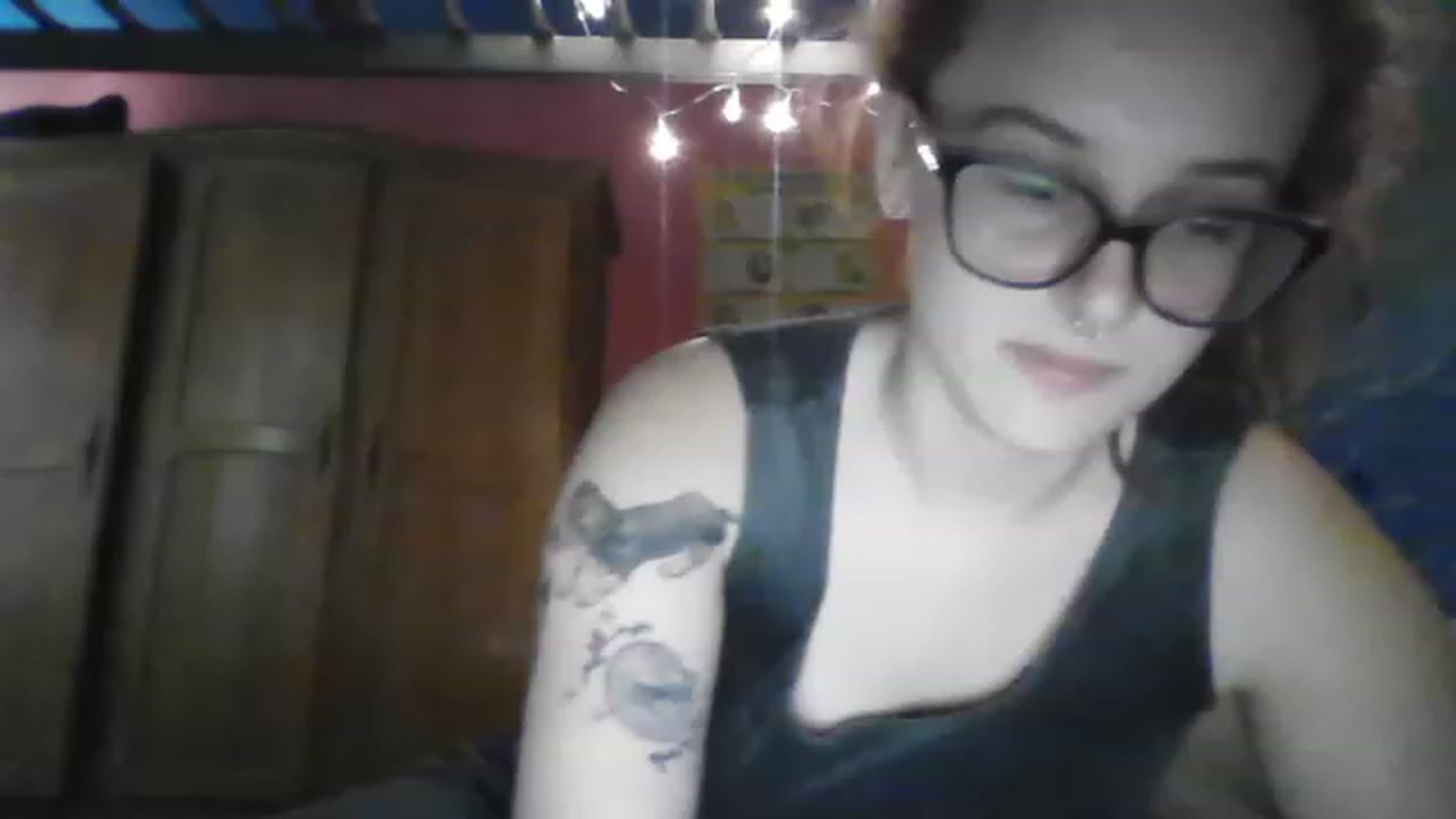 Gallery image thumbnail from Kristi_Dook's myfreecams stream on, 12/15/2022, 11:06 image 8 of 20