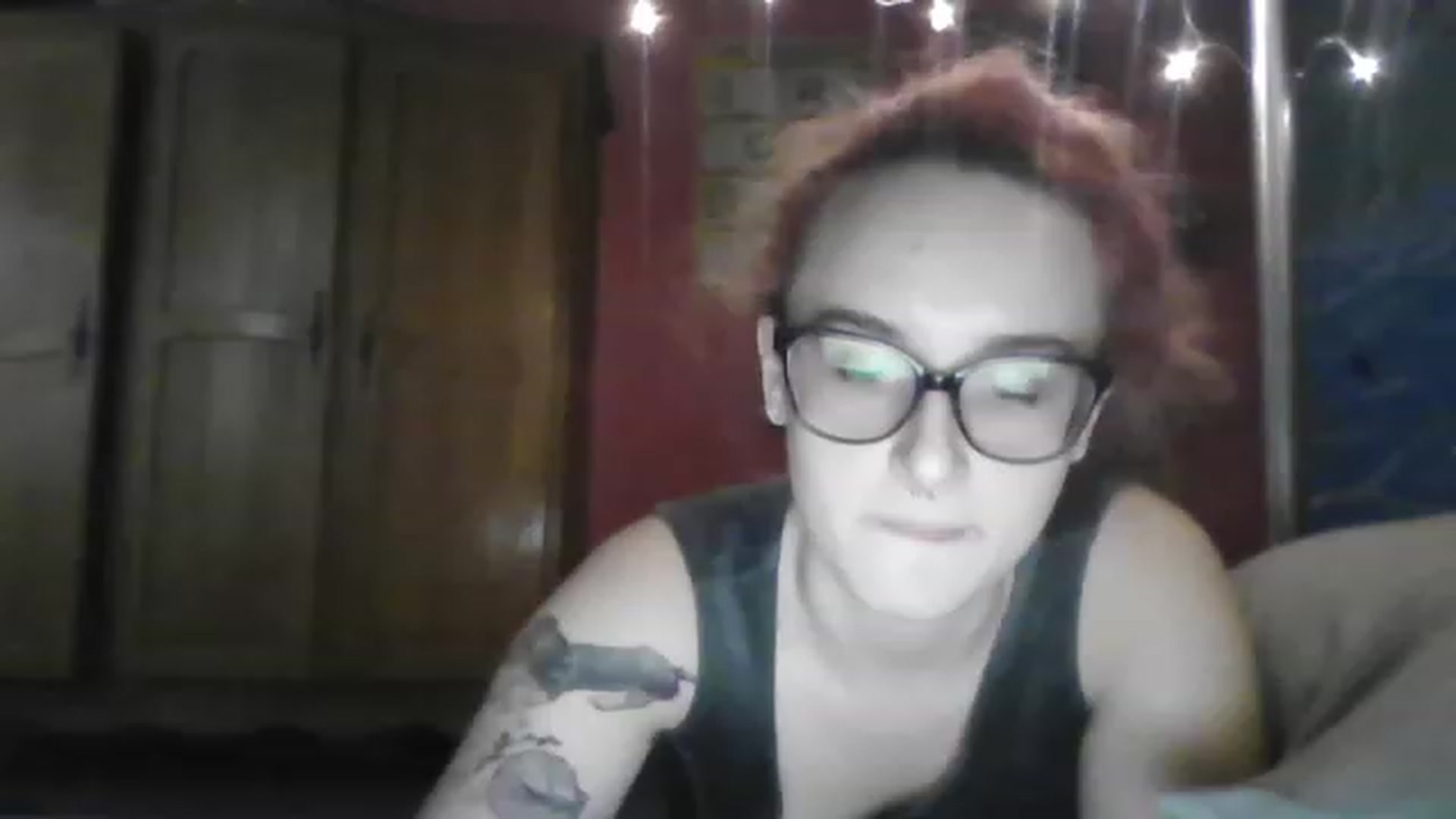Gallery image thumbnail from Kristi_Dook's myfreecams stream on, 12/15/2022, 11:06 image 17 of 20