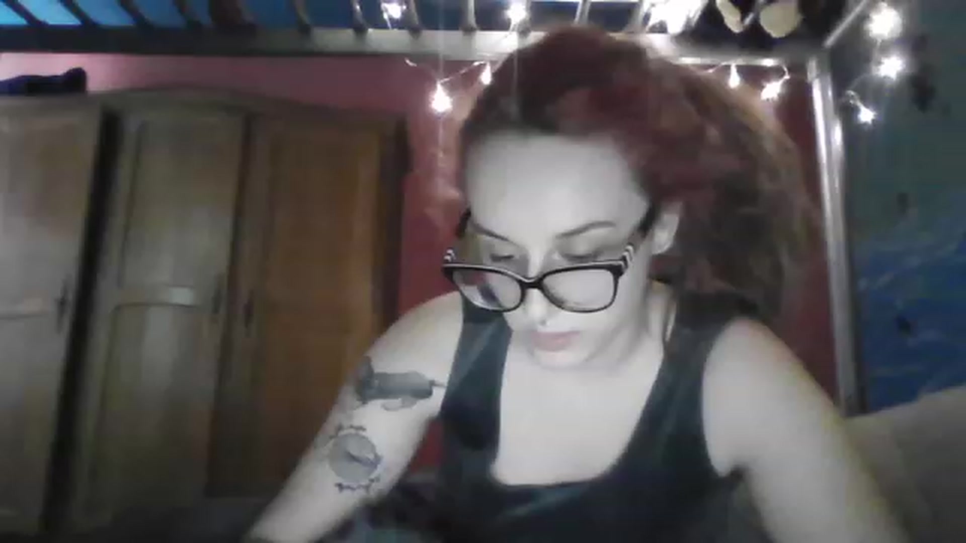 Gallery image thumbnail from Kristi_Dook's myfreecams stream on, 12/15/2022, 11:06 image 11 of 20