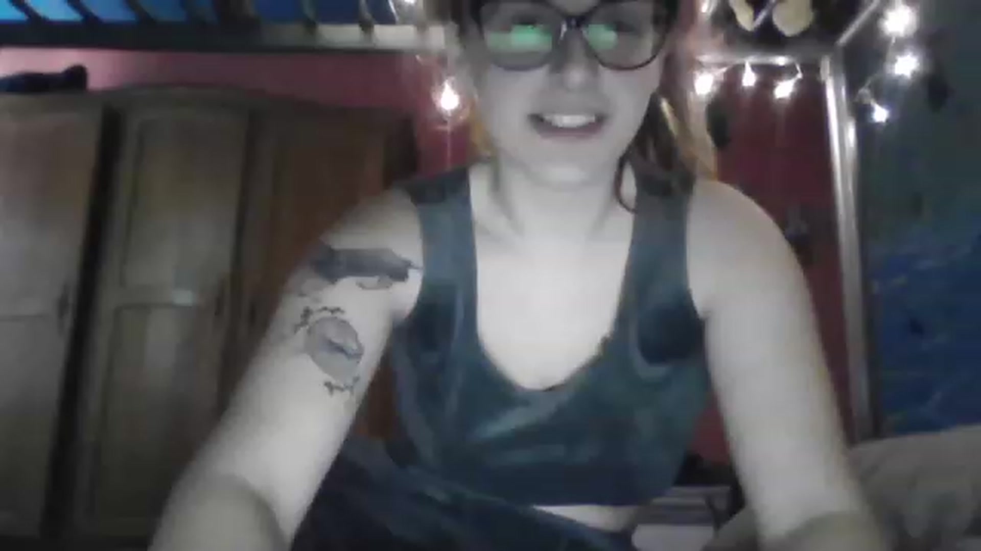 Gallery image thumbnail from Kristi_Dook's myfreecams stream on, 12/15/2022, 11:06 image 3 of 20