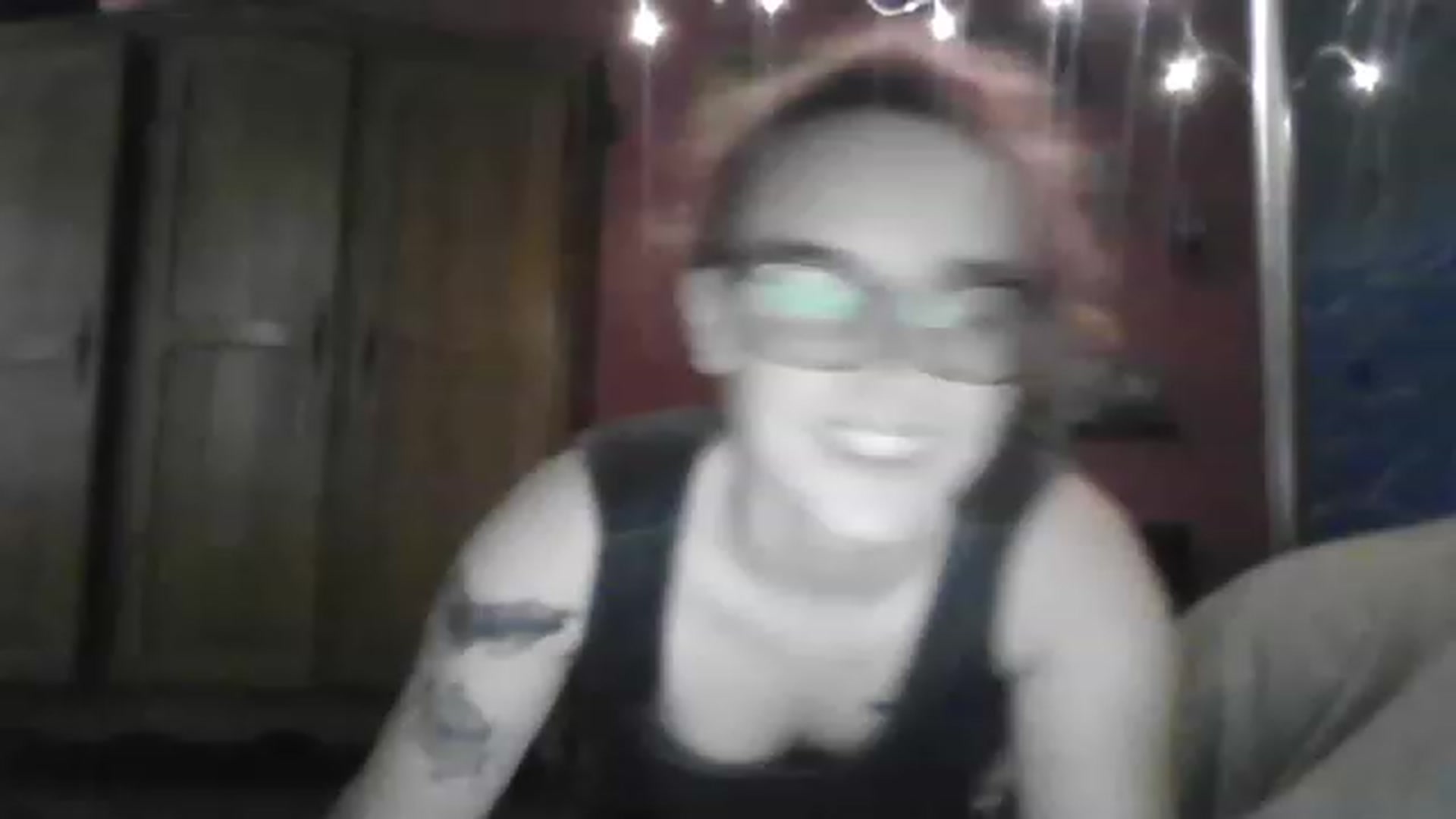 Gallery image thumbnail from Kristi_Dook's myfreecams stream on, 12/15/2022, 11:06 image 16 of 20