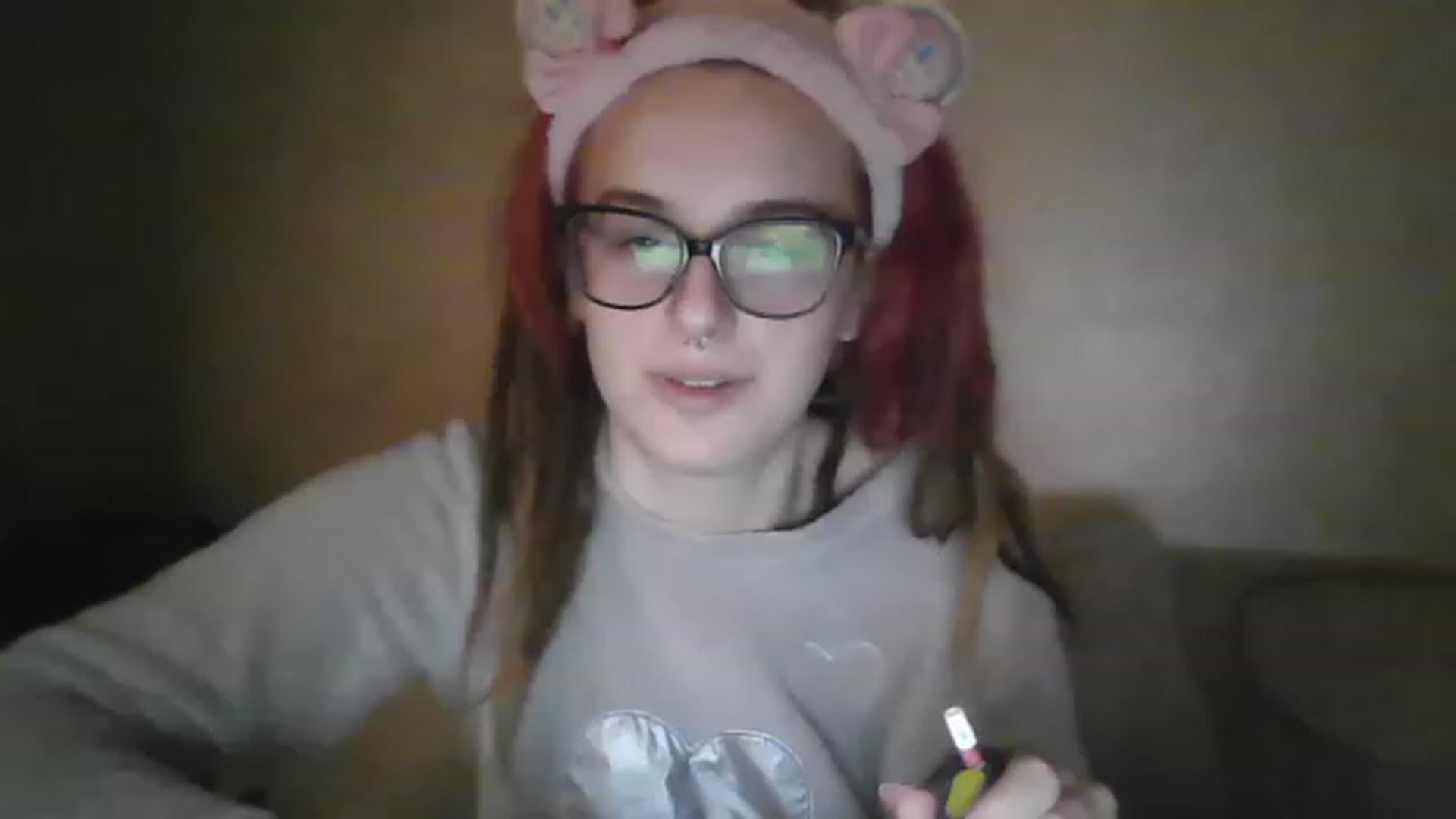 Gallery image thumbnail from Kristi_Dook's myfreecams stream on, 01/09/2023, 15:04 image 14 of 20