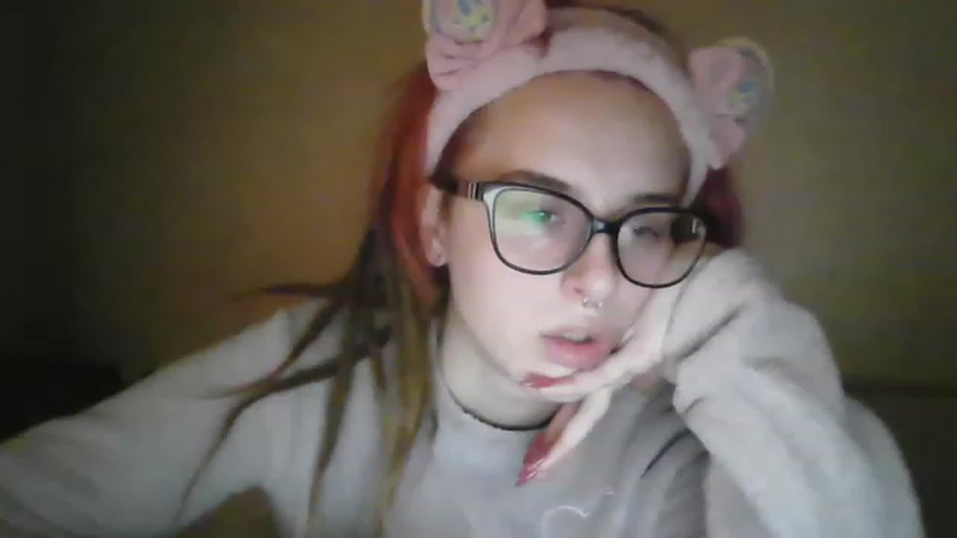 Gallery image thumbnail from Kristi_Dook's myfreecams stream on, 01/09/2023, 15:04 image 3 of 20