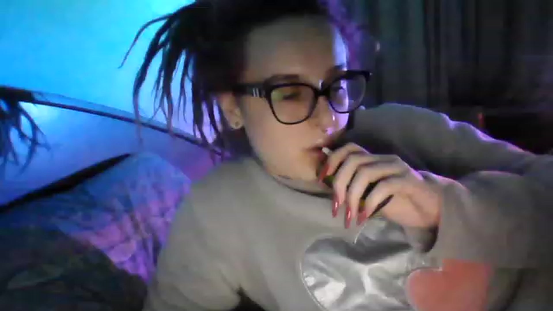 Gallery image thumbnail from Kristi_Dook's myfreecams stream on, 01/12/2023, 21:37 image 1 of 20