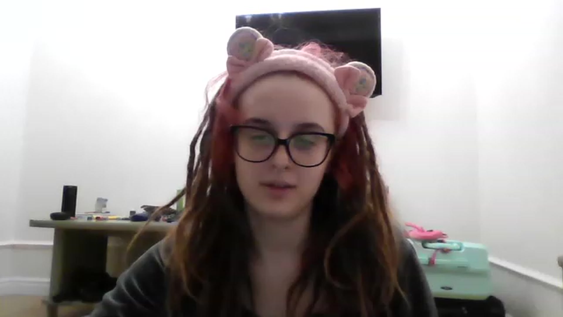 Gallery image thumbnail from Kristi_Dook's myfreecams stream on, 01/13/2023, 20:43 image 9 of 20