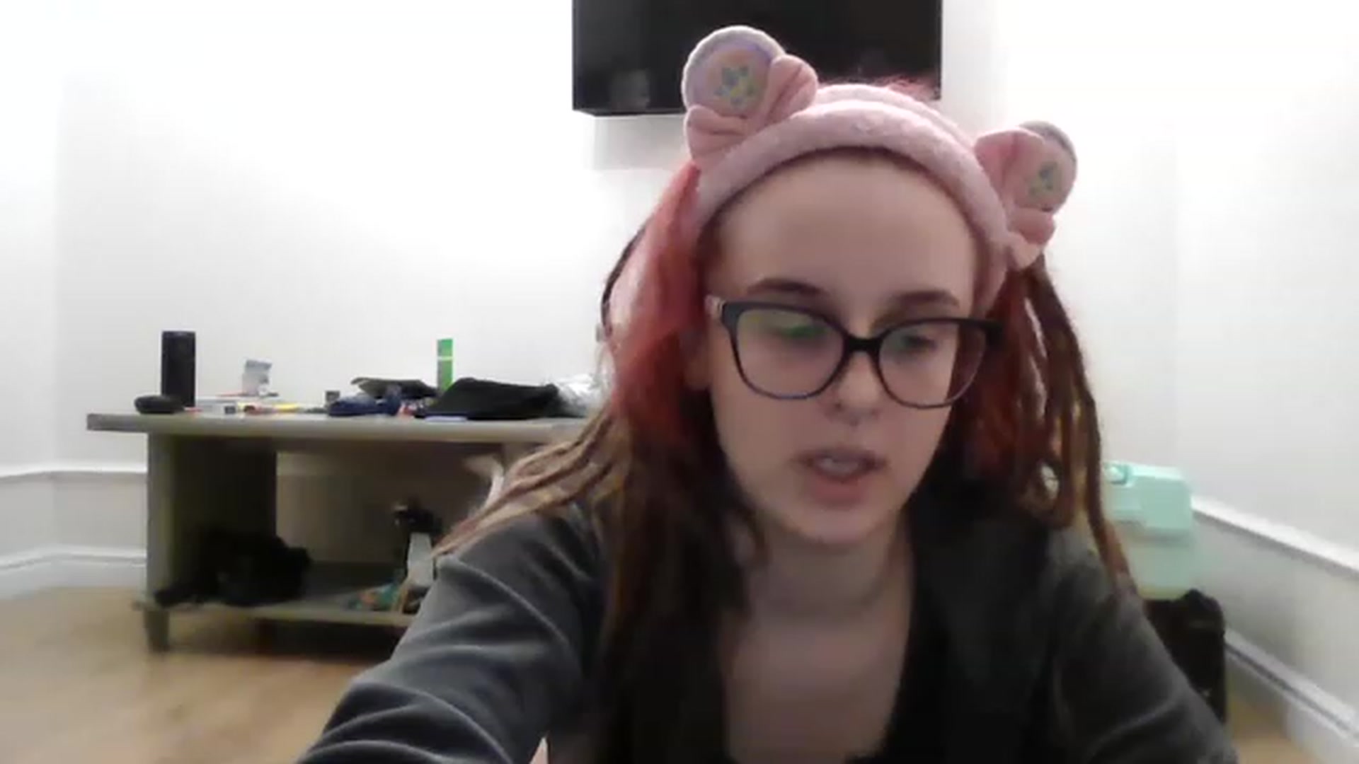 Gallery image thumbnail from Kristi_Dook's myfreecams stream on, 01/13/2023, 20:43 image 1 of 20
