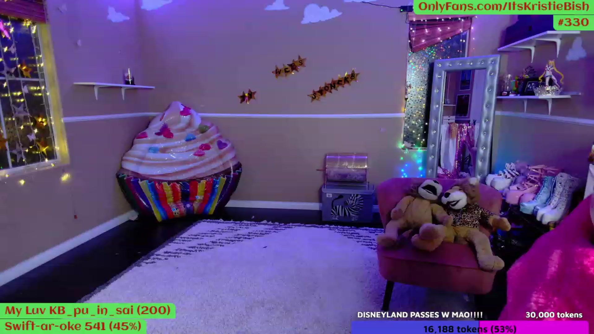 Gallery image thumbnail from KristieBish's myfreecams stream on, 01/27/2023, 06:00 image 8 of 20