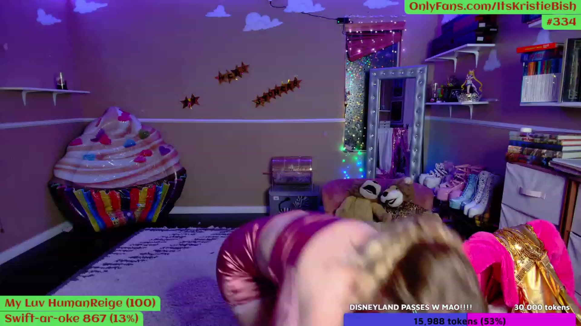 Gallery image thumbnail from KristieBish's myfreecams stream on, 01/27/2023, 06:00 image 4 of 20