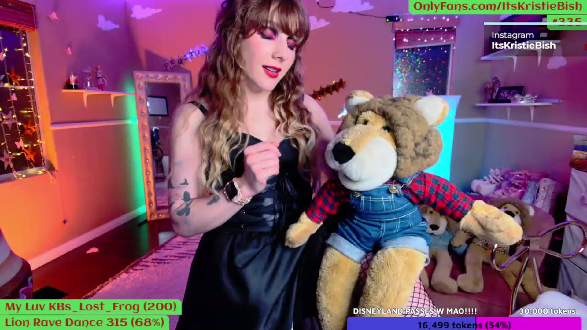 Gallery image thumbnail from KristieBish's myfreecams stream on, 01/28/2023, 05:28 image 14 of 20