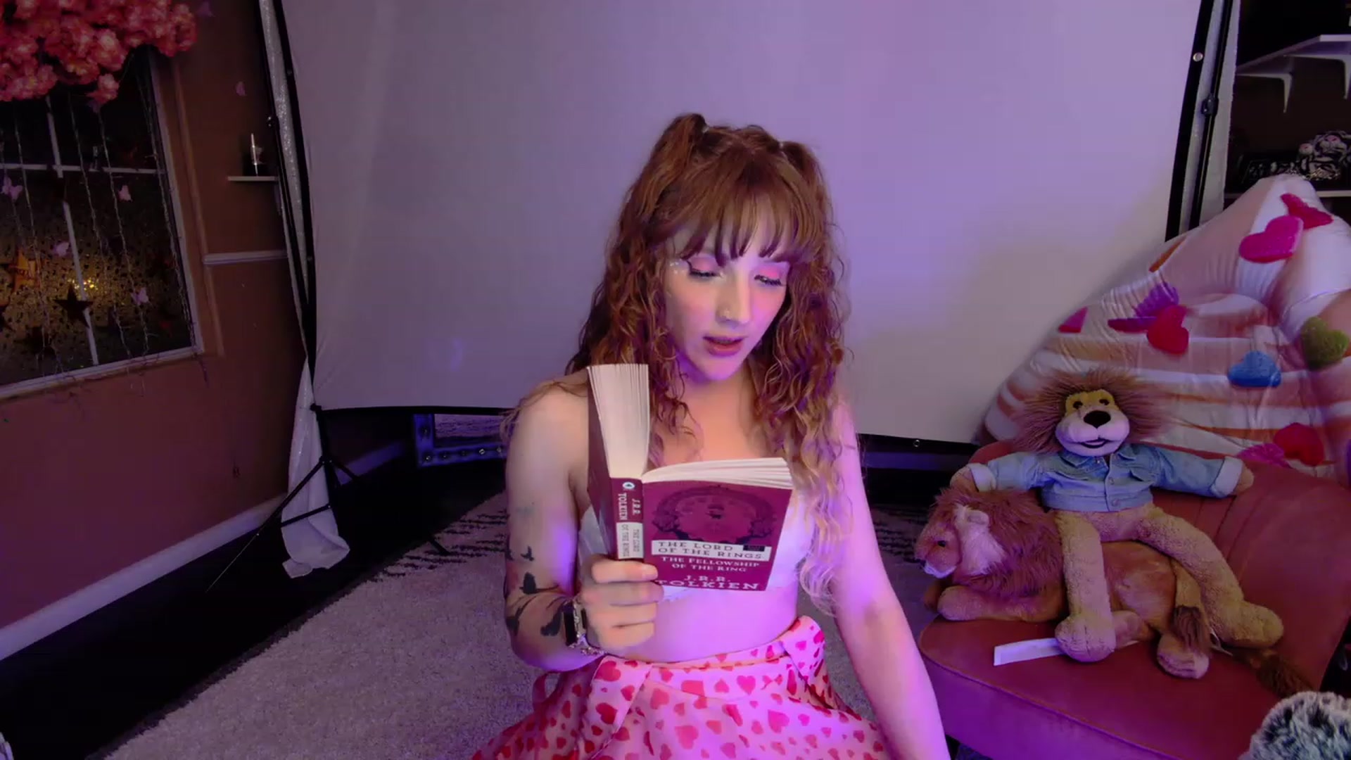 Gallery image thumbnail from KristieBish's myfreecams stream on, 01/30/2023, 08:22 image 8 of 20