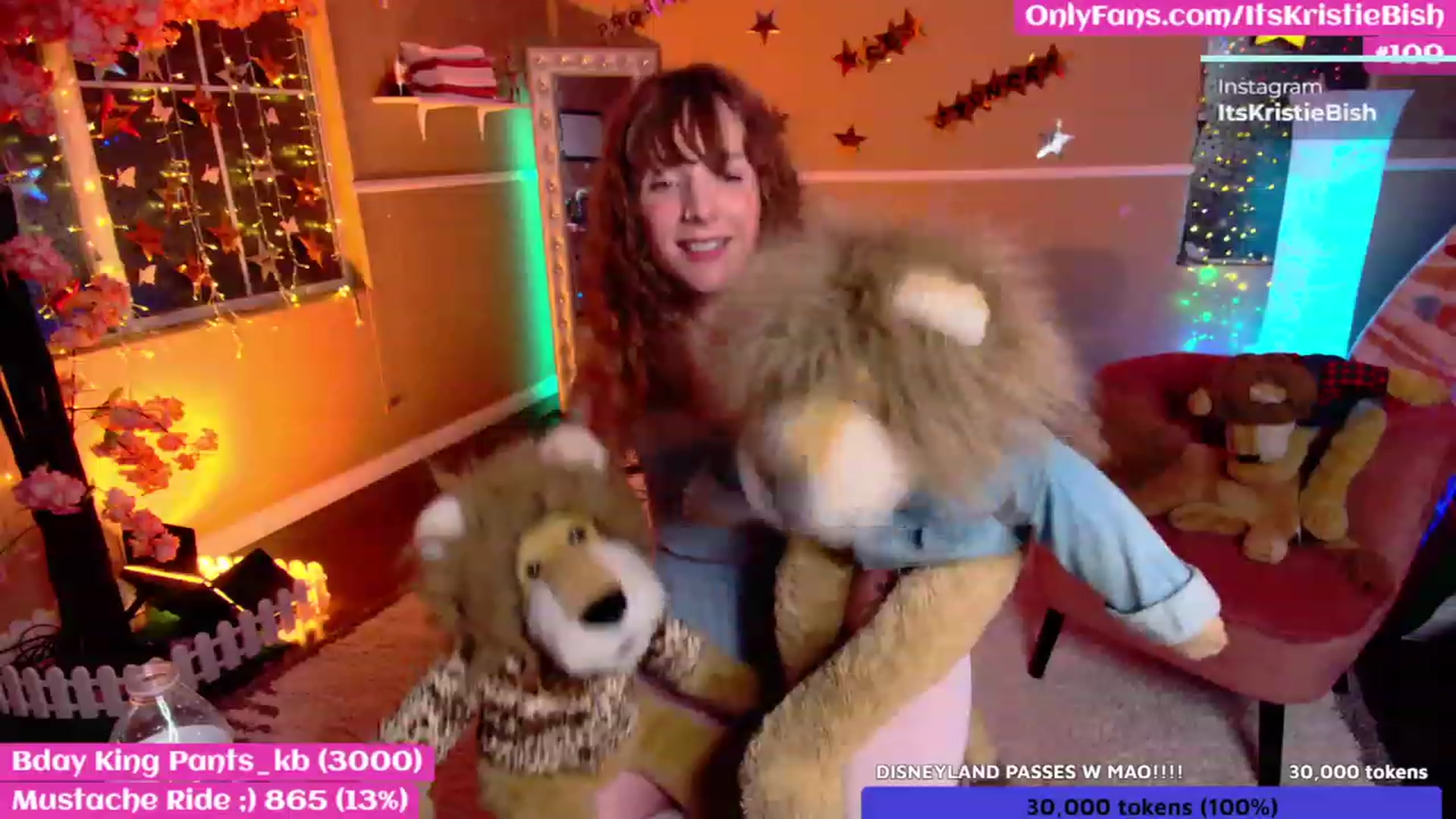 Gallery image thumbnail from KristieBish's myfreecams stream on, 02/02/2023, 08:20 image 16 of 20