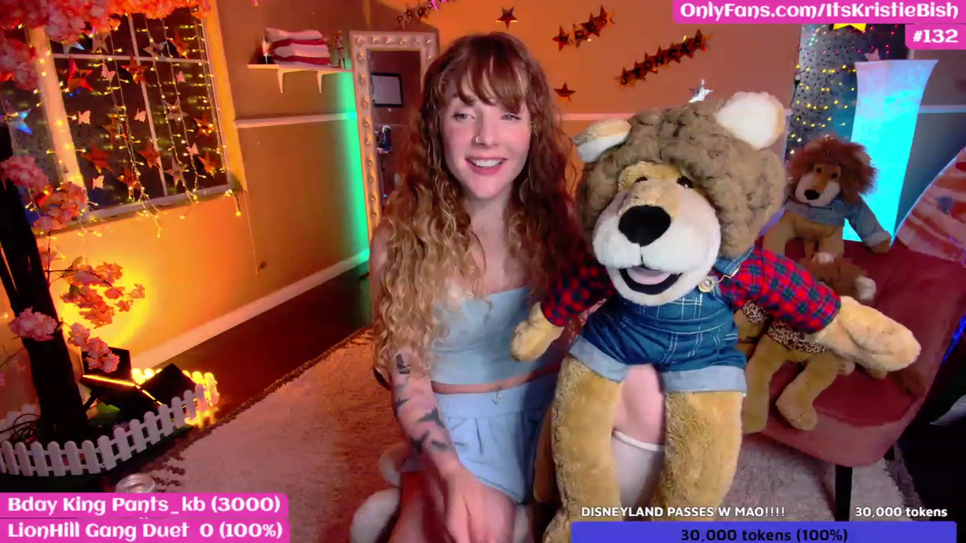 Gallery image thumbnail from KristieBish's myfreecams stream on, 02/02/2023, 08:20 image 12 of 20