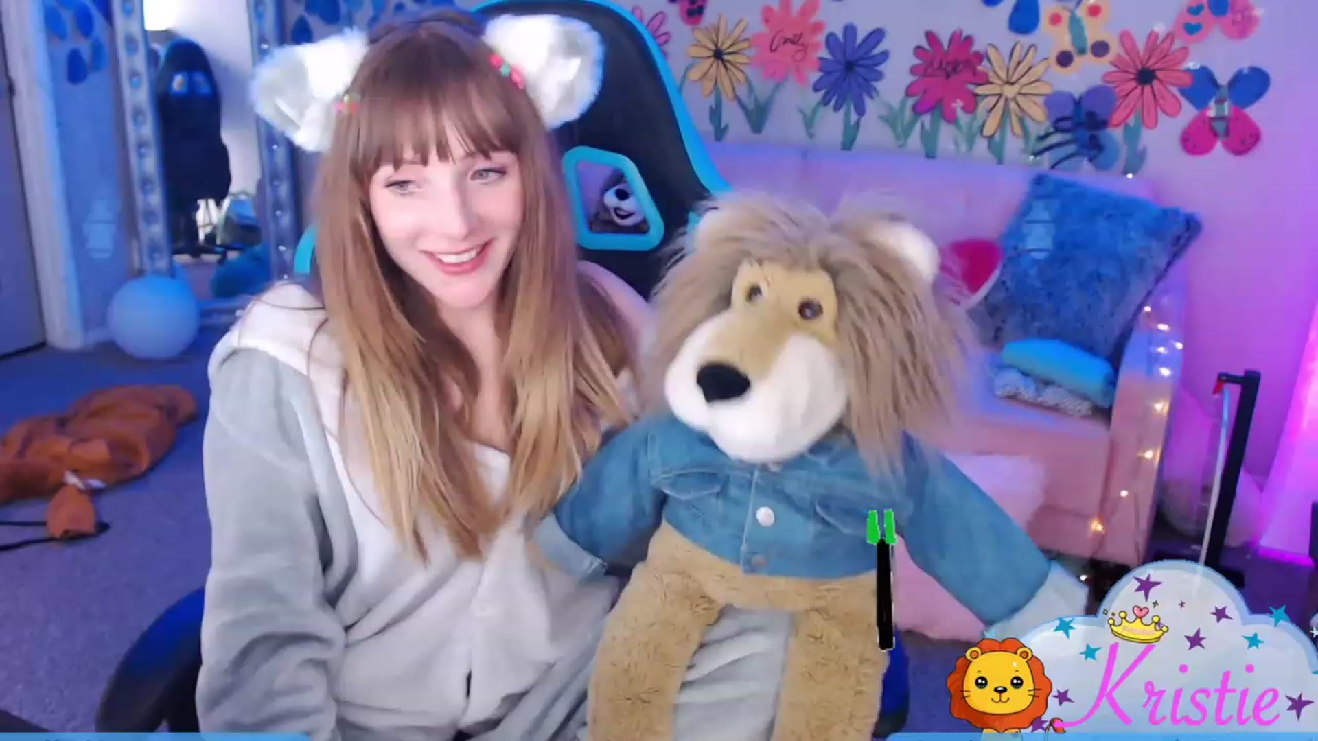 Gallery image thumbnail from KristieBish's myfreecams stream on, 02/02/2023, 08:52 image 18 of 20