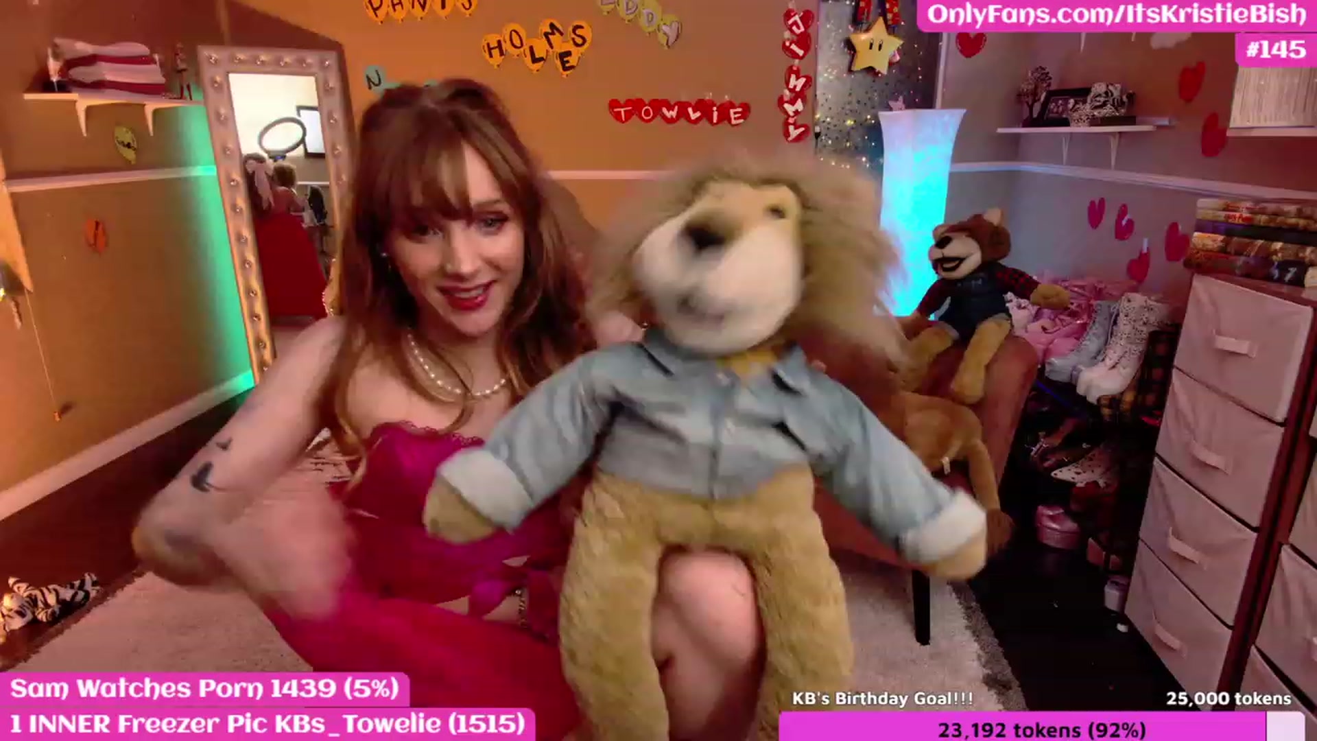 Gallery image thumbnail from KristieBish's myfreecams stream on, 02/04/2023, 08:45 image 5 of 20