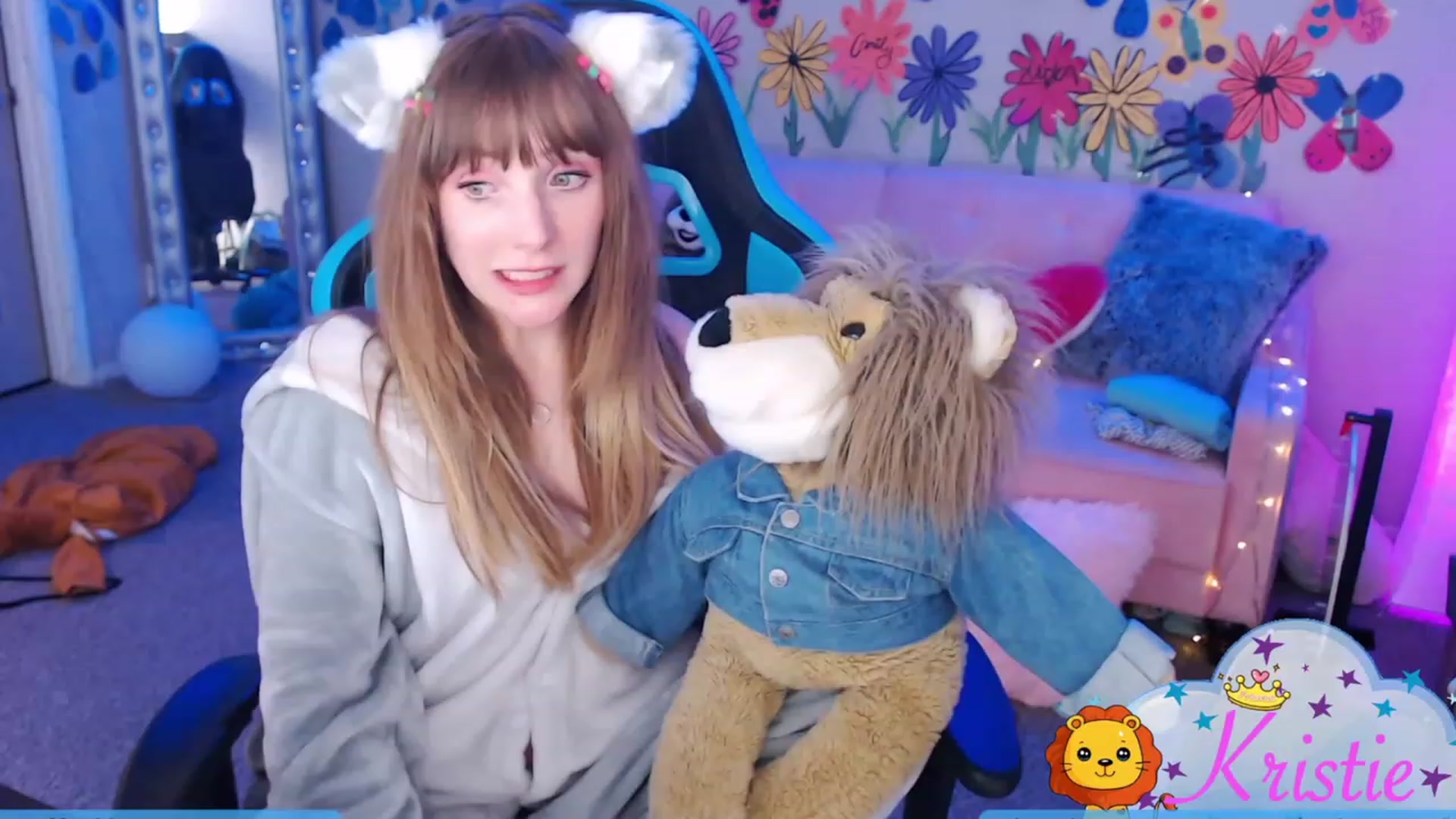 Gallery image thumbnail from KristieBish's myfreecams stream on, 02/04/2023, 09:19 image 16 of 20