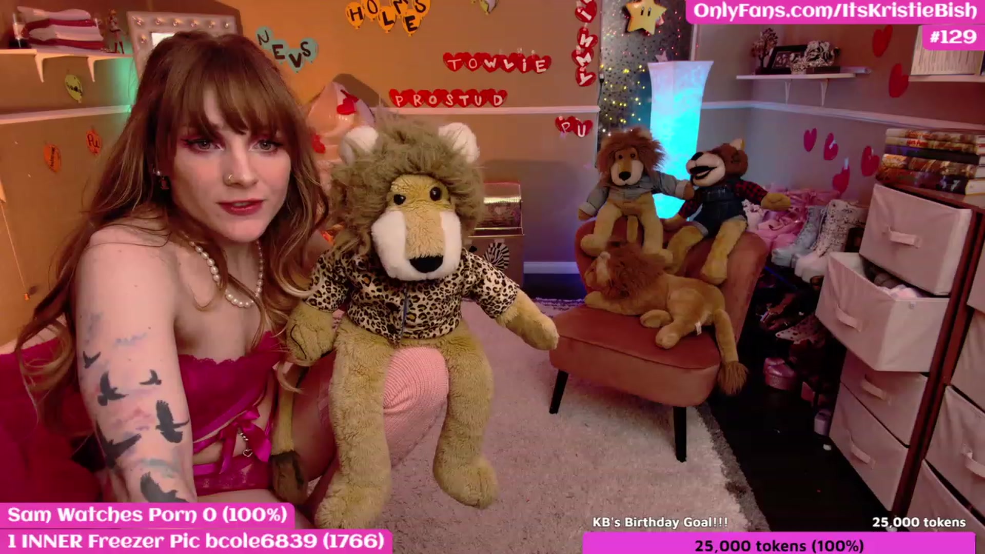 Gallery image thumbnail from KristieBish's myfreecams stream on, 02/04/2023, 09:19 image 3 of 20