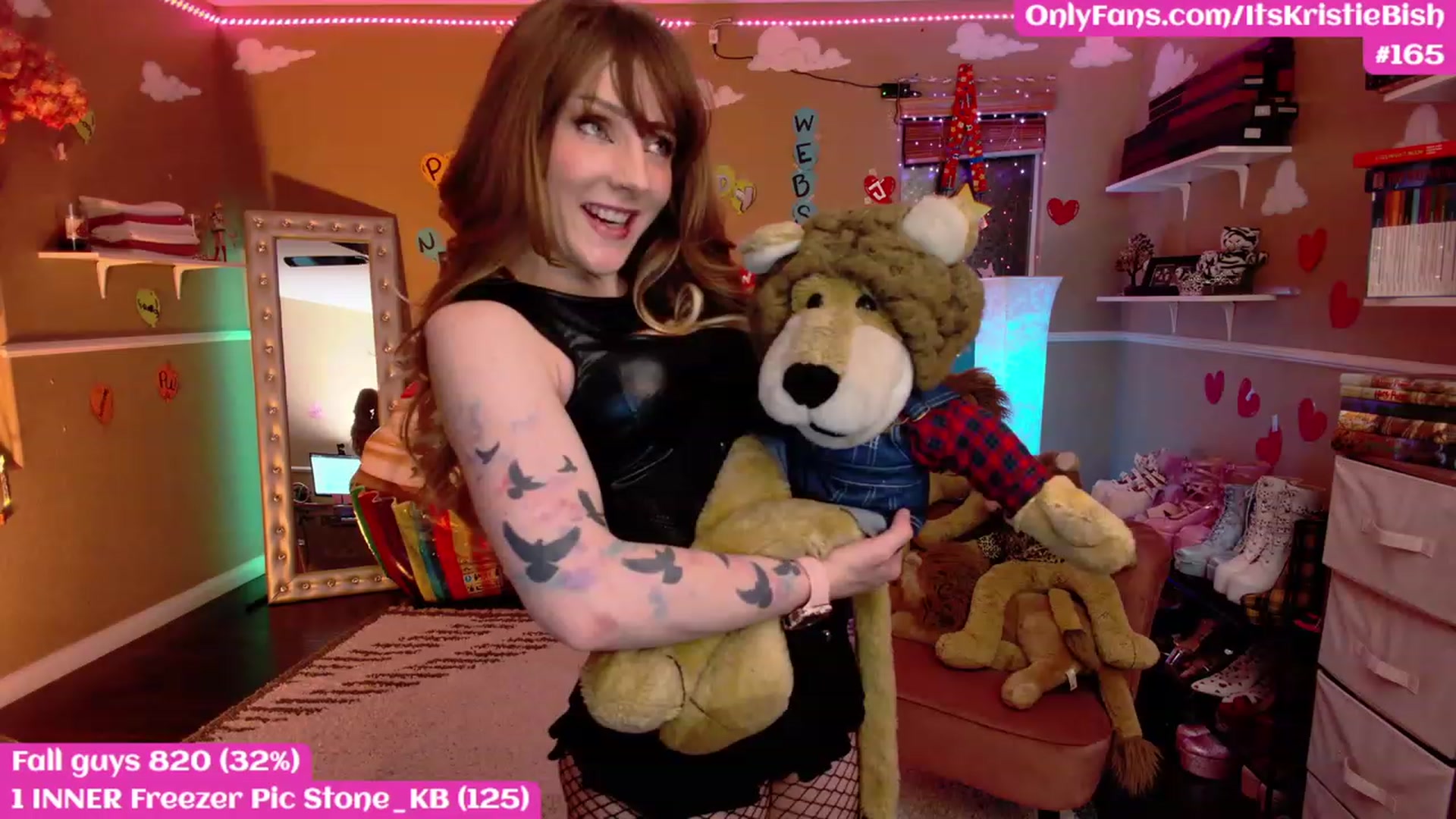 Gallery image thumbnail from KristieBish's myfreecams stream on, 02/05/2023, 05:26 image 6 of 20