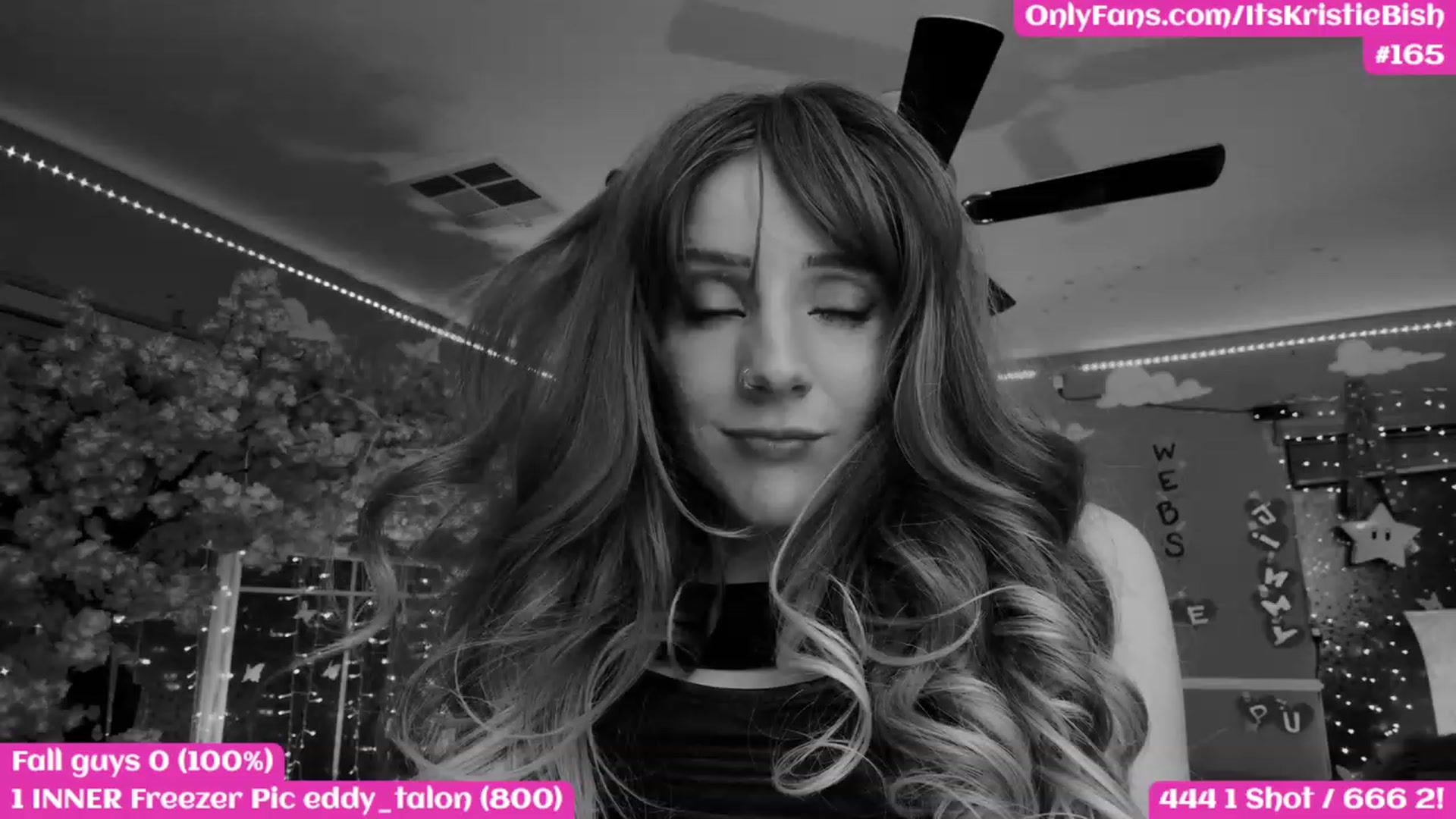 Gallery image thumbnail from KristieBish's myfreecams stream on, 02/05/2023, 06:21 image 12 of 20