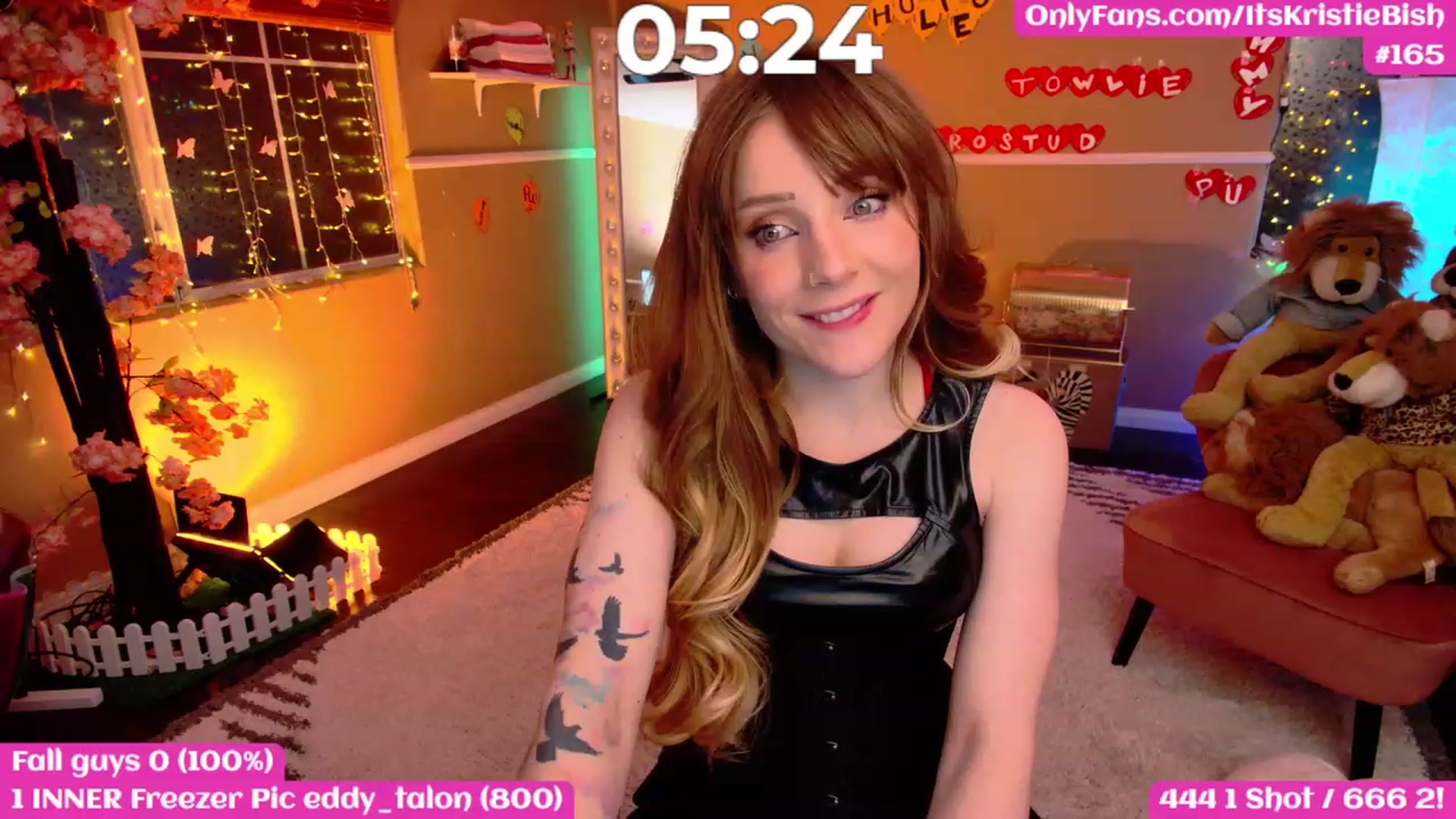 Gallery image thumbnail from KristieBish's myfreecams stream on, 02/05/2023, 06:21 image 14 of 20