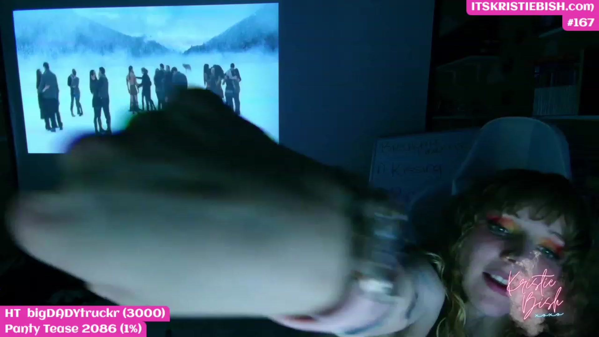 Gallery image thumbnail from KristieBish's myfreecams stream on, 02/13/2023, 07:35 image 1 of 20