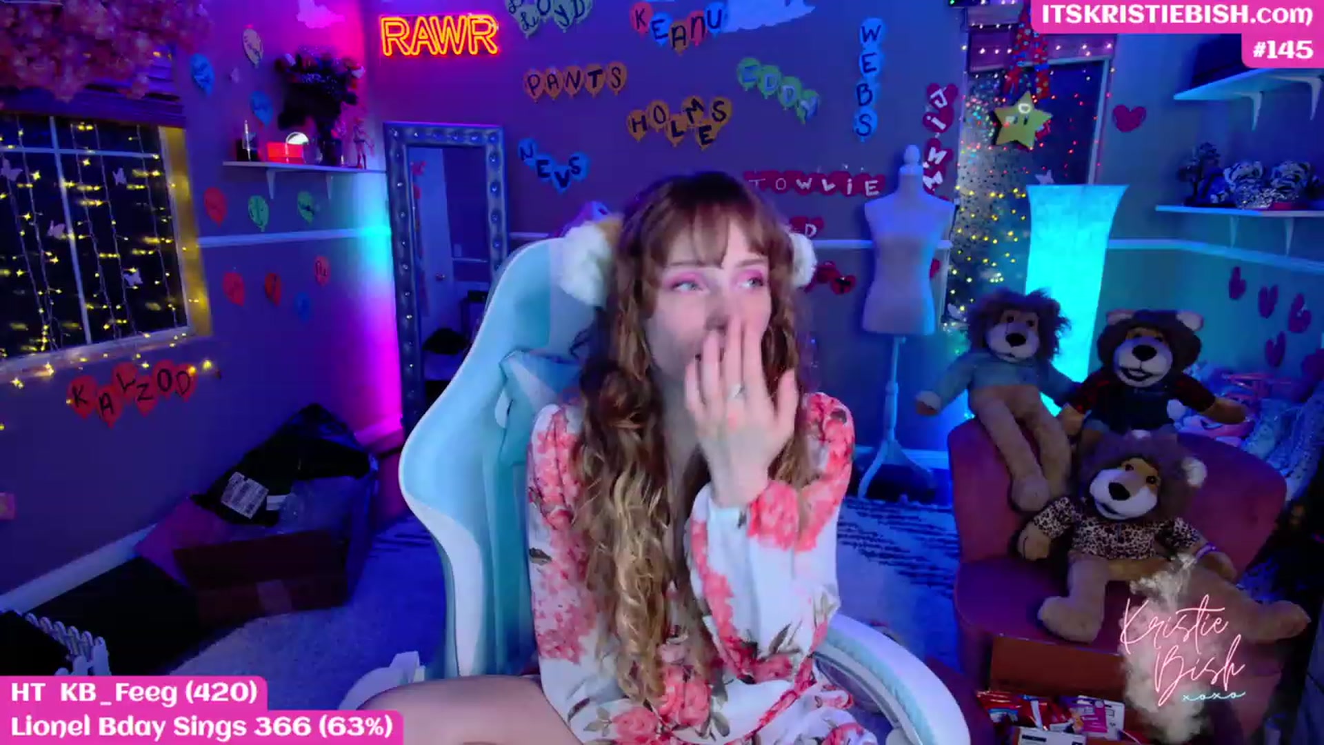 Gallery image thumbnail from KristieBish's myfreecams stream on, 02/14/2023, 06:35 image 16 of 20