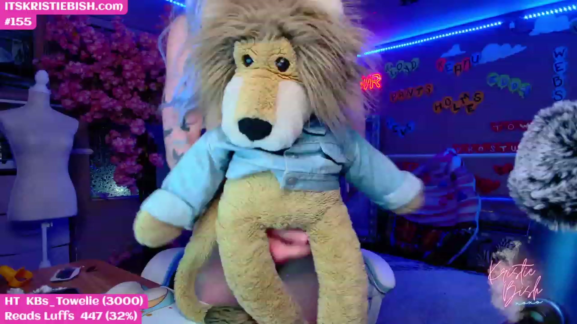 Gallery image thumbnail from KristieBish's myfreecams stream on, 02/17/2023, 08:51 image 19 of 20