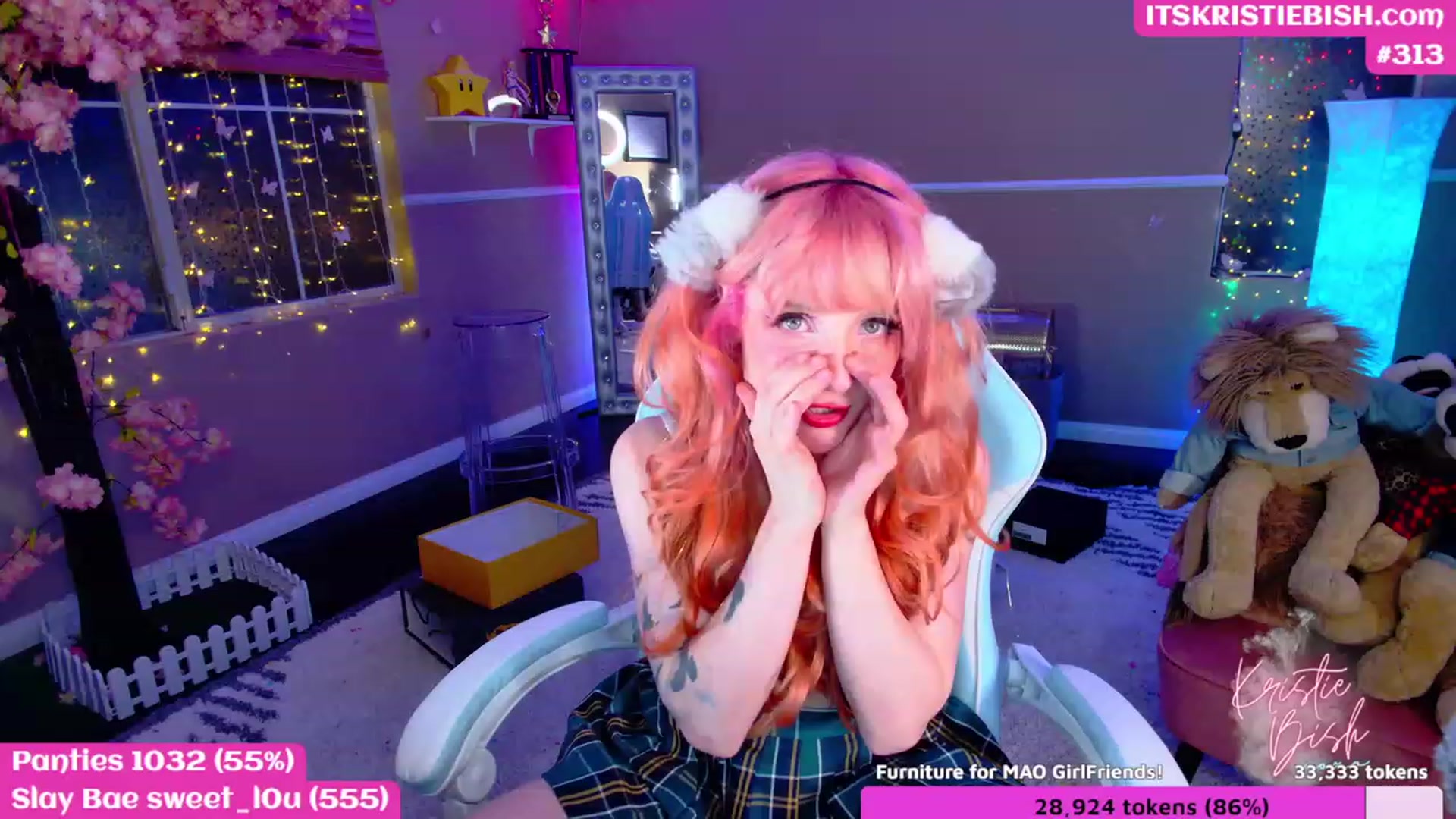 Gallery image thumbnail from KristieBish's myfreecams stream on, 03/02/2023, 07:02 image 7 of 20