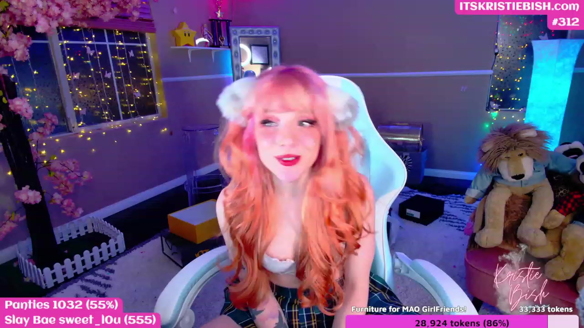 Gallery image thumbnail from KristieBish's myfreecams stream on, 03/02/2023, 07:02 image 5 of 20