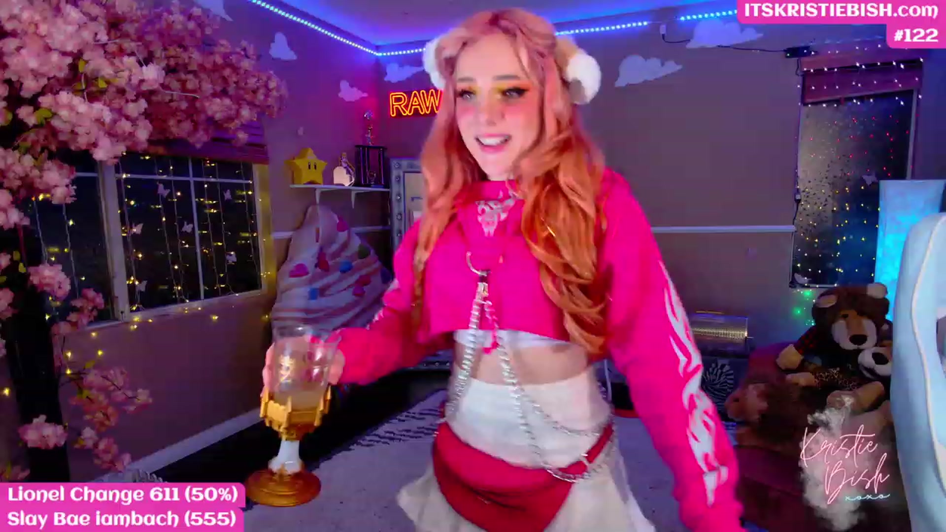 Gallery image thumbnail from KristieBish's myfreecams stream on, 03/05/2023, 05:51 image 15 of 20