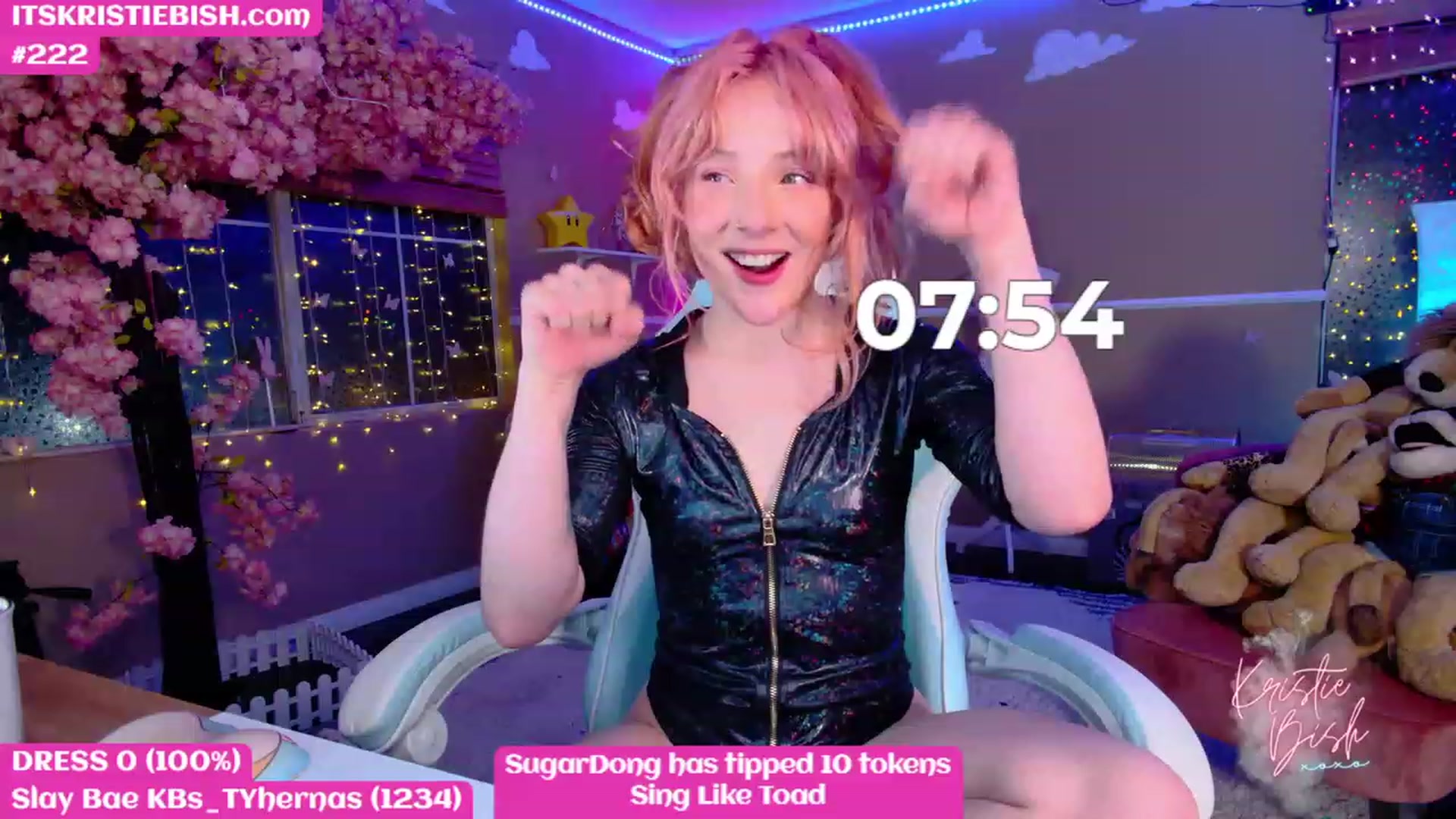 Gallery image thumbnail from KristieBish's myfreecams stream on, 03/11/2023, 06:17 image 16 of 20