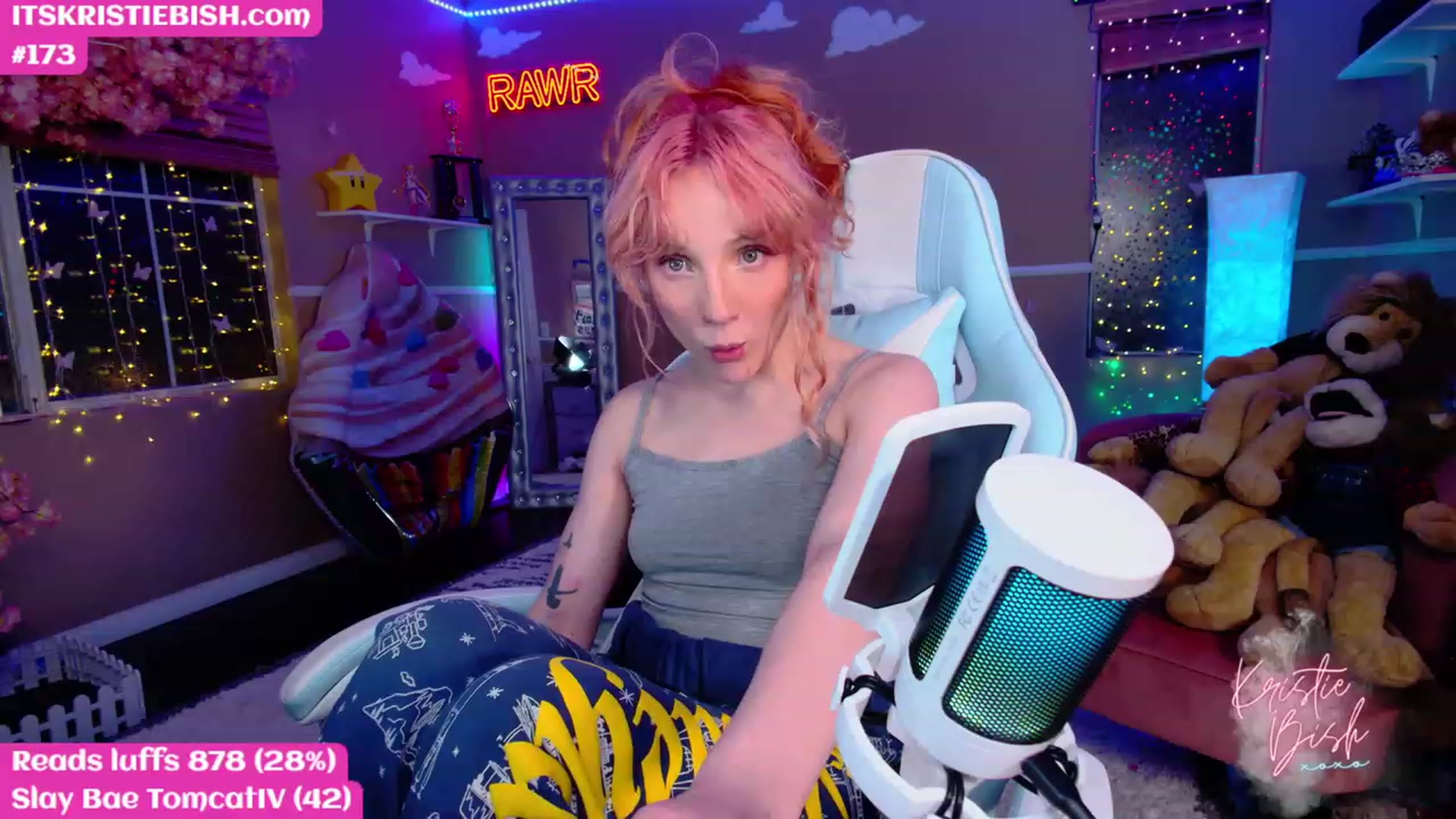 Gallery image thumbnail from KristieBish's myfreecams stream on, 03/11/2023, 08:59 image 17 of 20