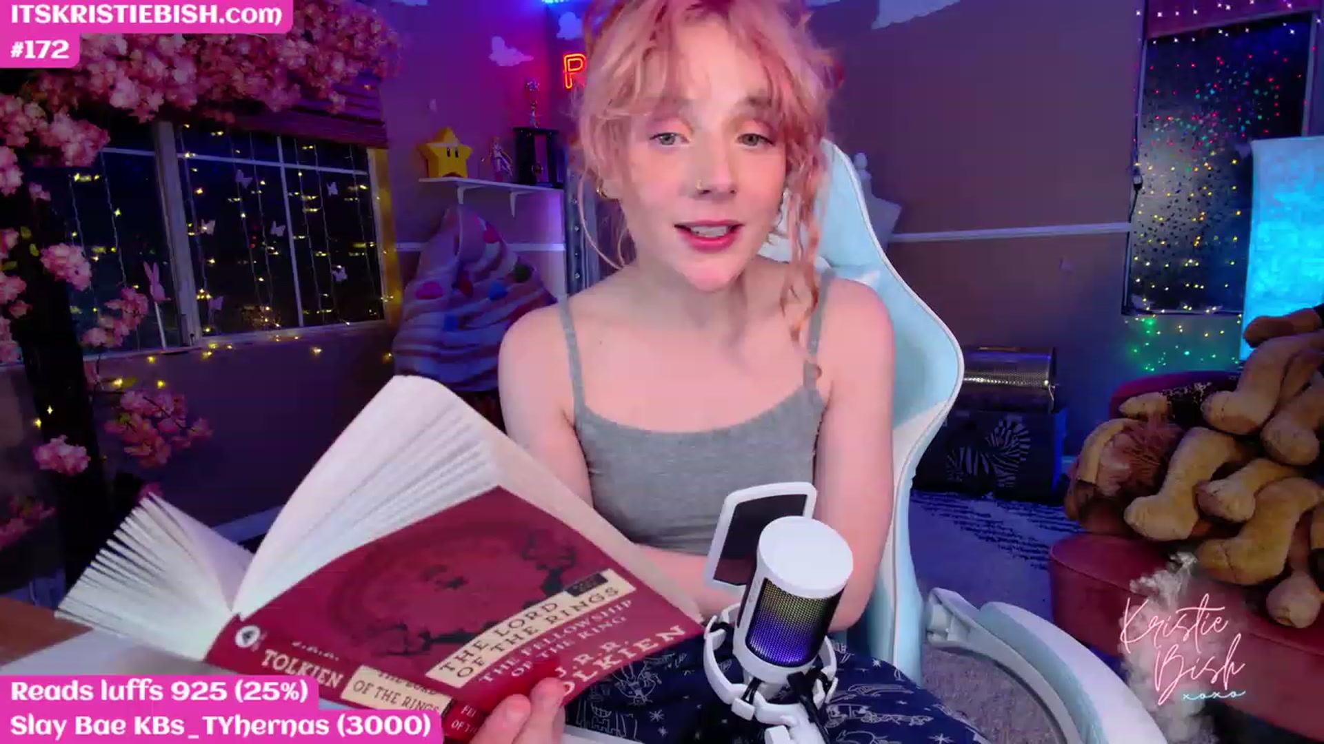 Gallery image thumbnail from KristieBish's myfreecams stream on, 03/11/2023, 08:59 image 7 of 20