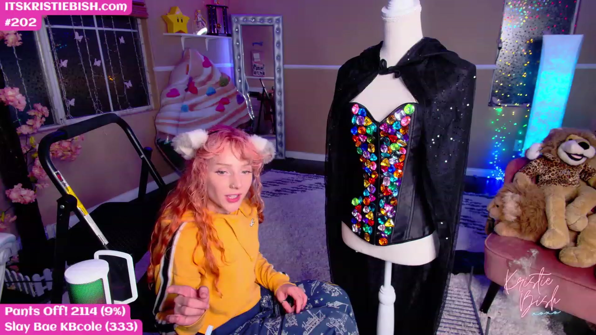 Gallery image thumbnail from KristieBish's myfreecams stream on, 03/13/2023, 06:28 image 7 of 20