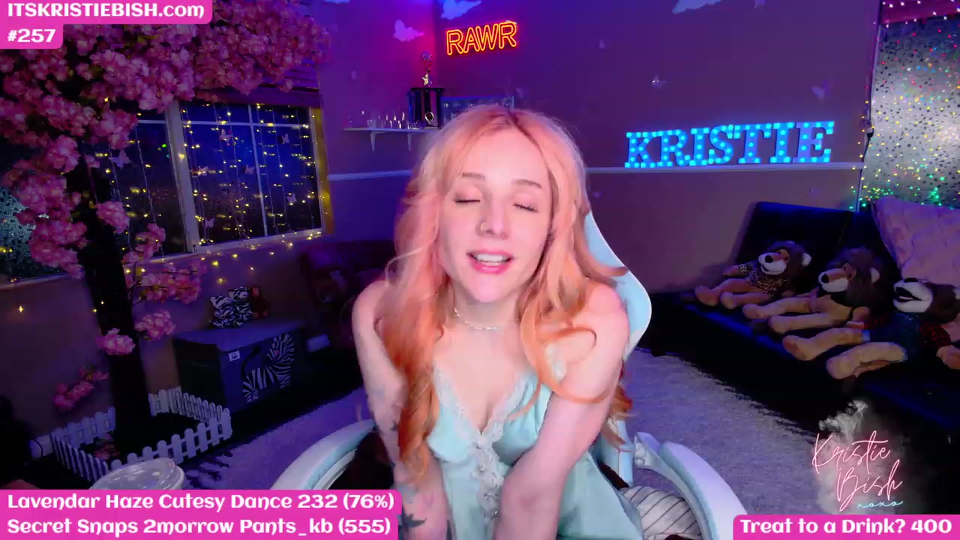 Gallery image thumbnail from KristieBish's myfreecams stream on, 03/16/2023, 06:28 image 1 of 20