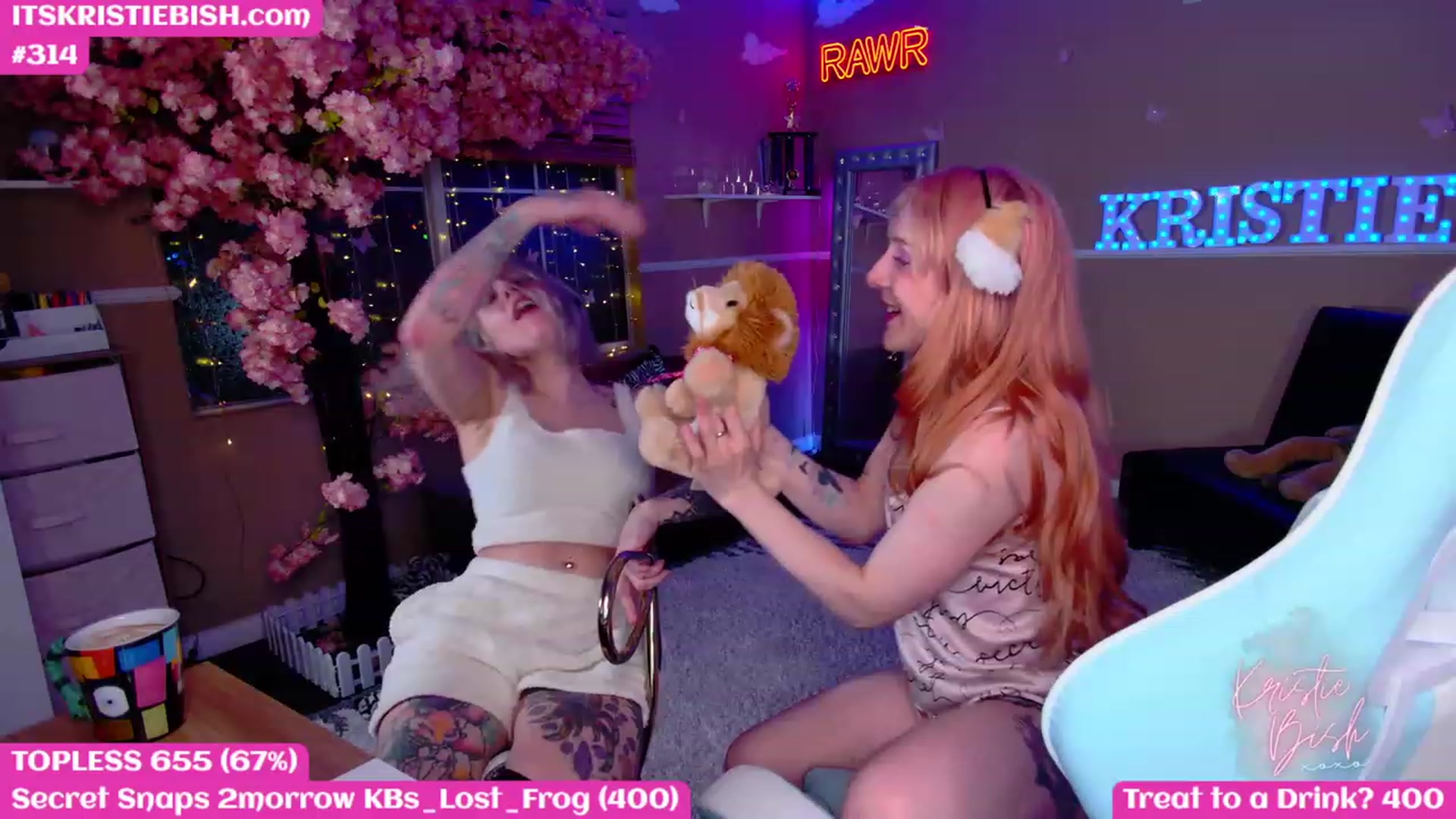 Gallery image thumbnail from KristieBish's myfreecams stream on, 03/19/2023, 05:56 image 15 of 20