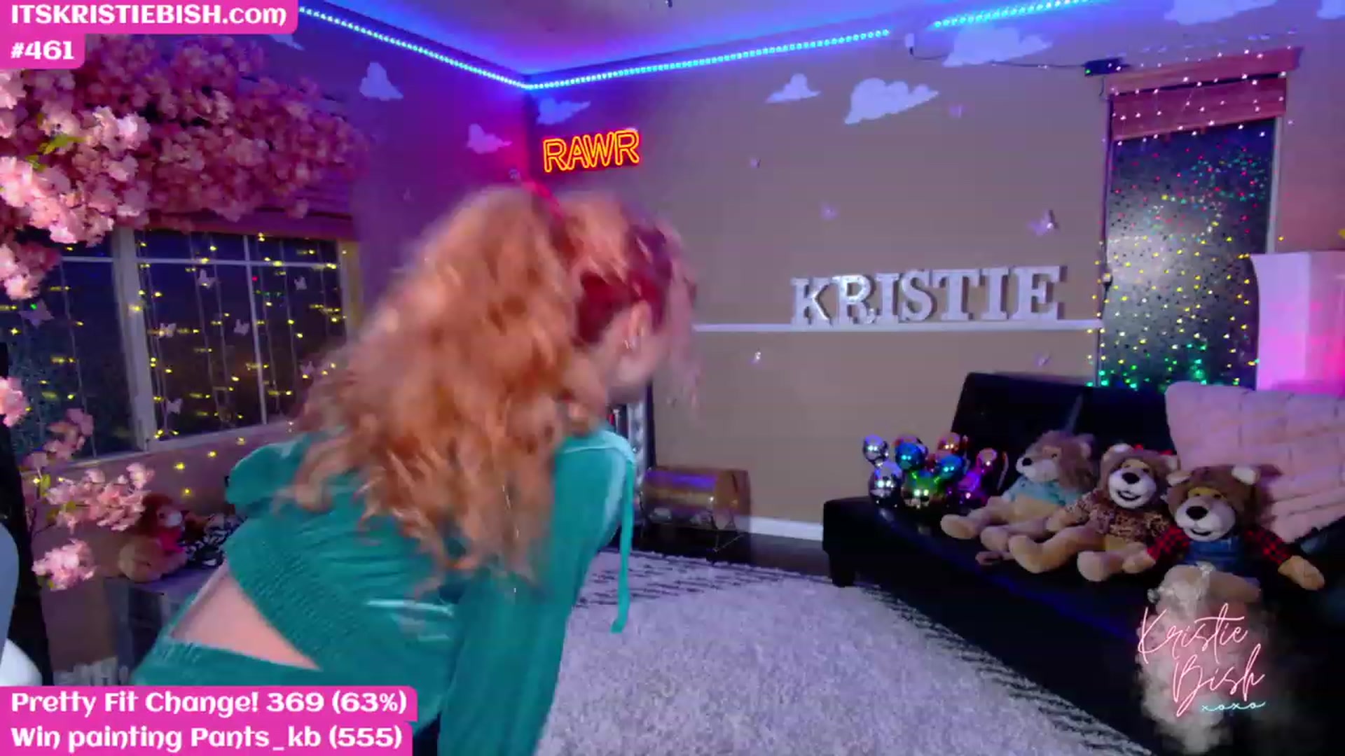 Gallery image thumbnail from KristieBish's myfreecams stream on, 03/31/2023, 04:44 image 2 of 20