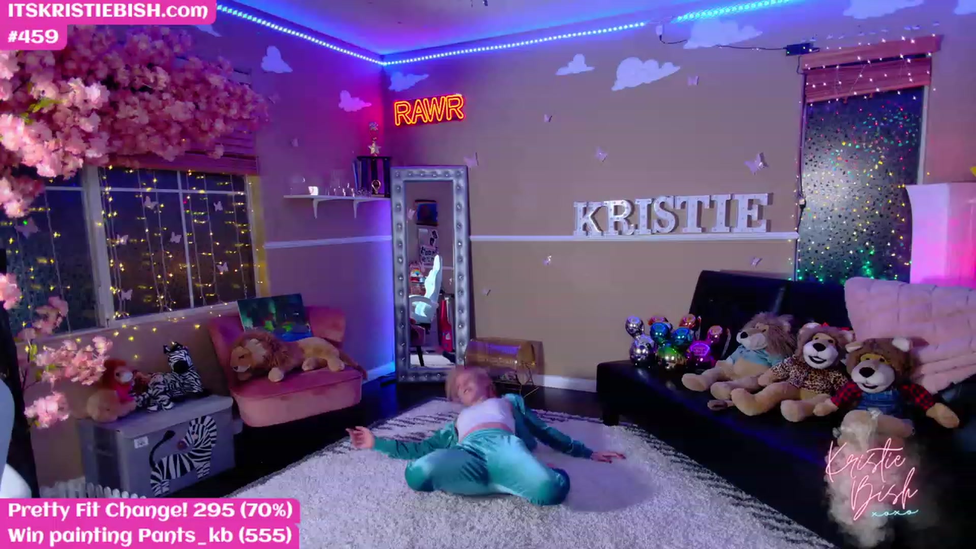 Gallery image thumbnail from KristieBish's myfreecams stream on, 03/31/2023, 04:44 image 8 of 20