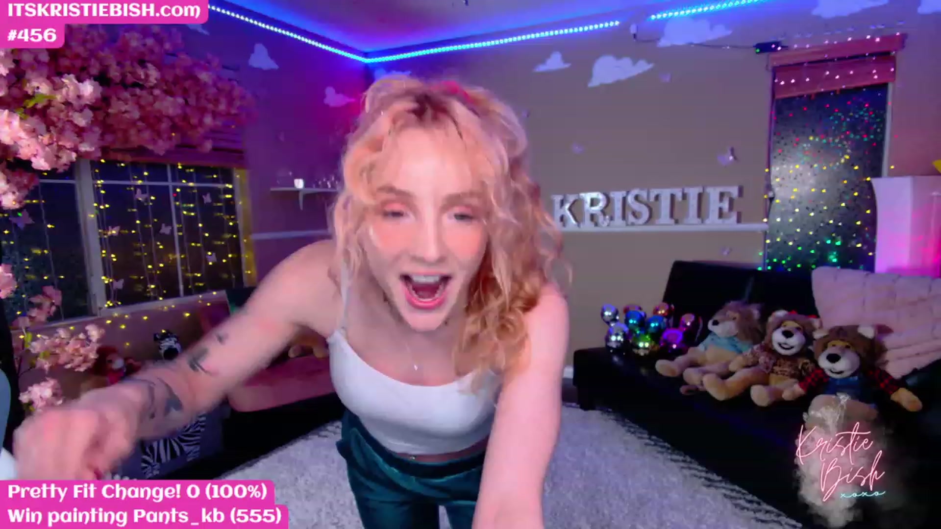 Gallery image thumbnail from KristieBish's myfreecams stream on, 03/31/2023, 04:44 image 13 of 20