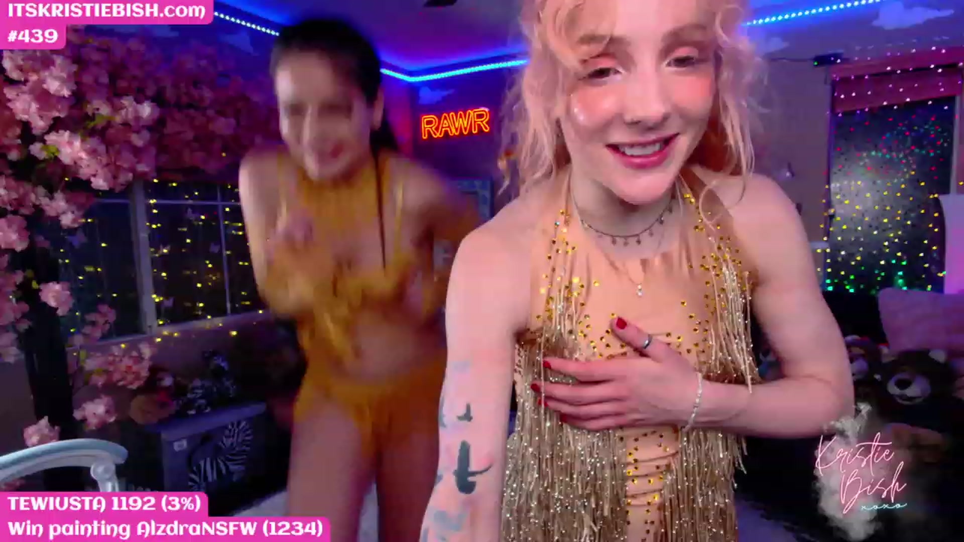 Gallery image thumbnail from KristieBish's myfreecams stream on, 03/31/2023, 07:04 image 5 of 20