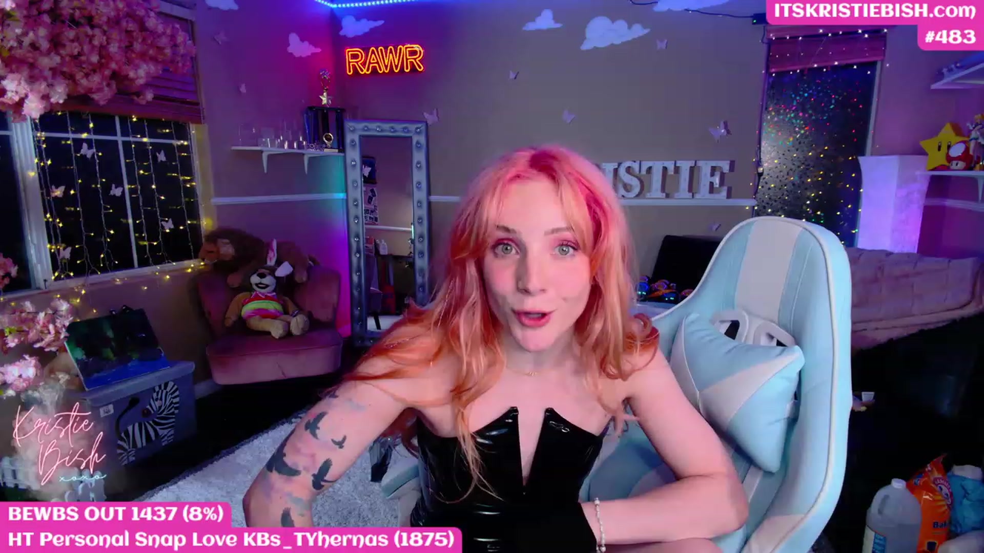 Gallery image thumbnail from KristieBish's myfreecams stream on, 04/10/2023, 04:34 image 1 of 20