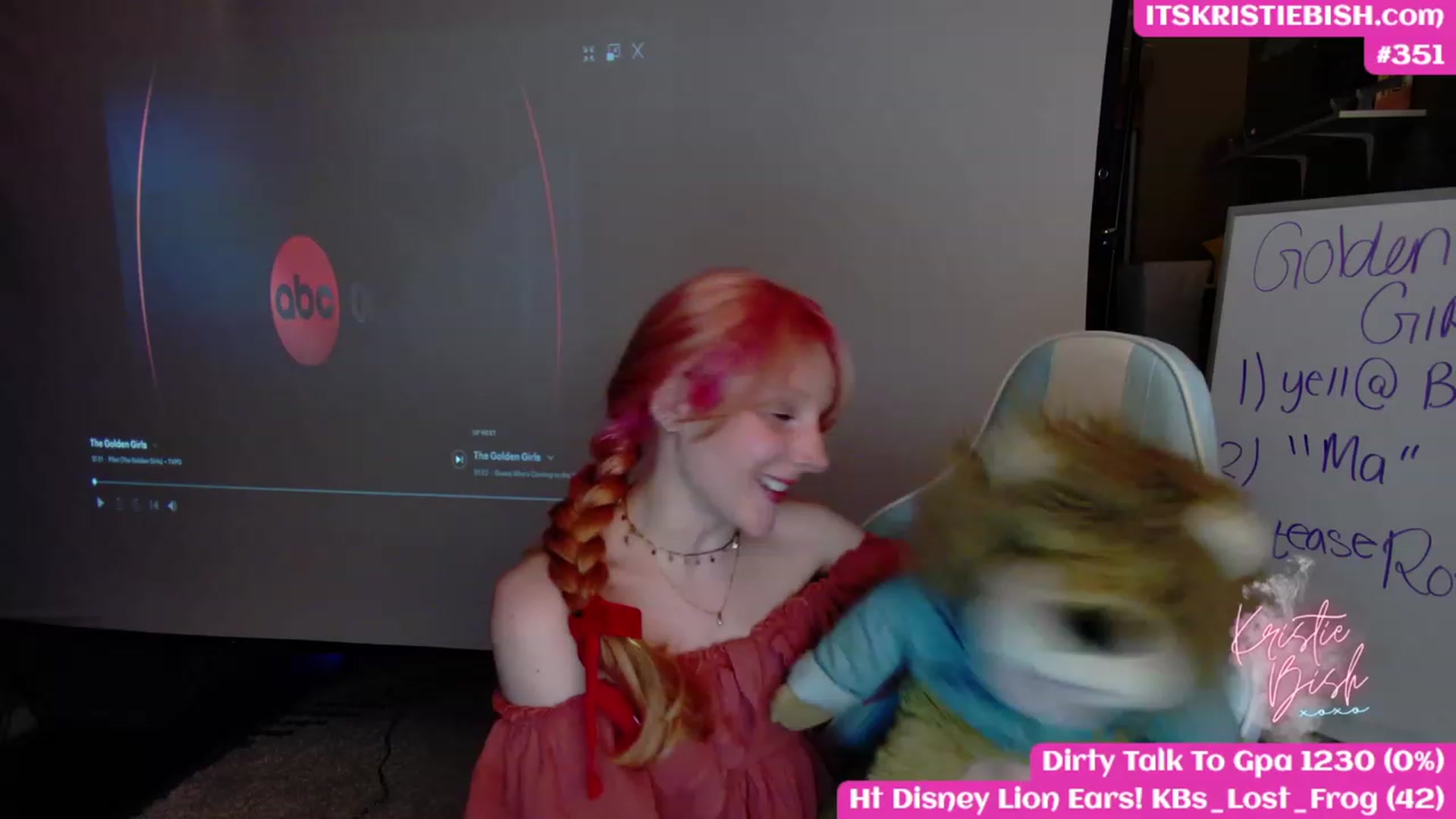 Gallery image thumbnail from KristieBish's myfreecams stream on, 04/15/2023, 05:25 image 3 of 20
