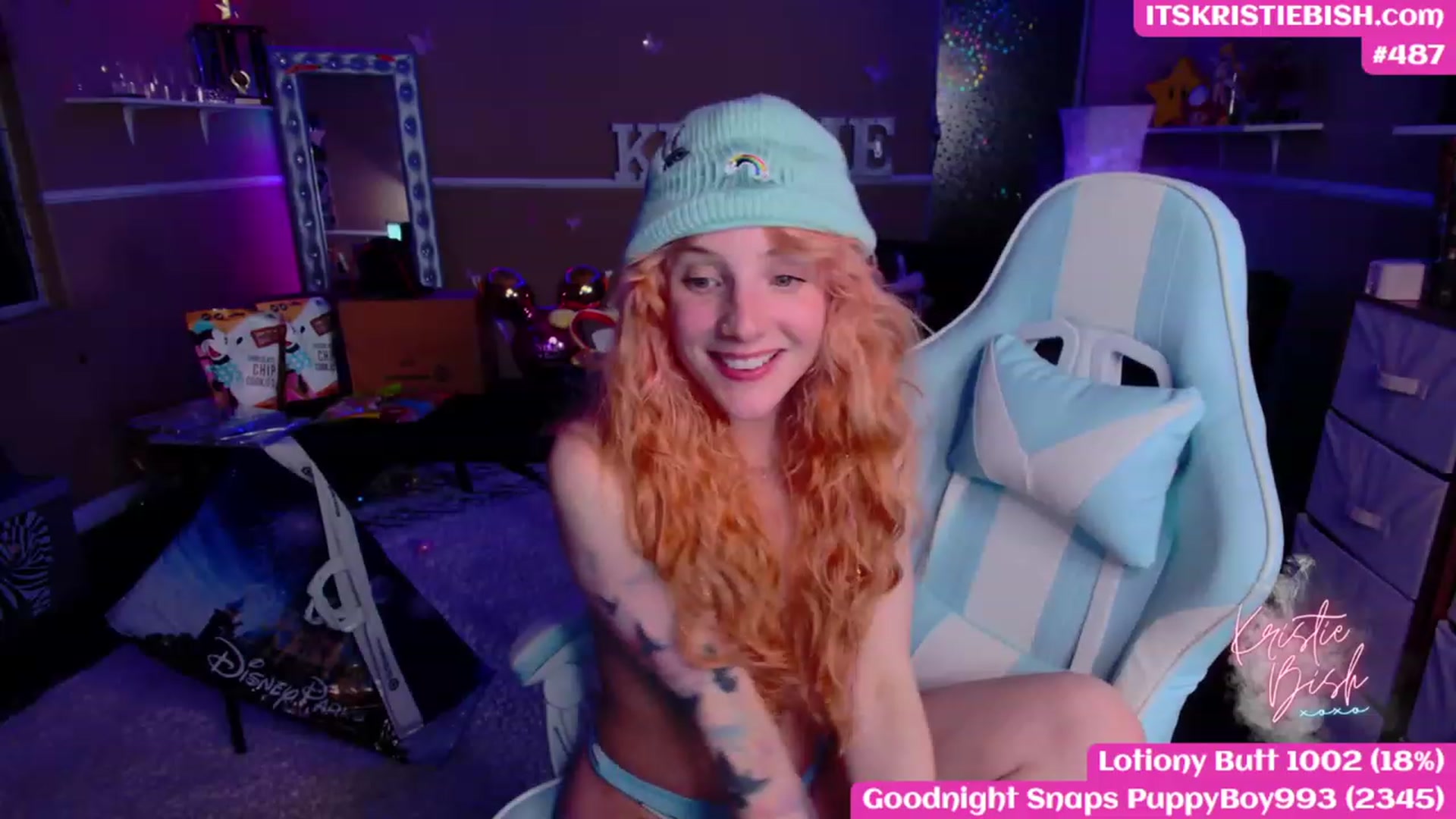 Gallery image thumbnail from KristieBish's myfreecams stream on, 04/28/2023, 07:48 image 10 of 20