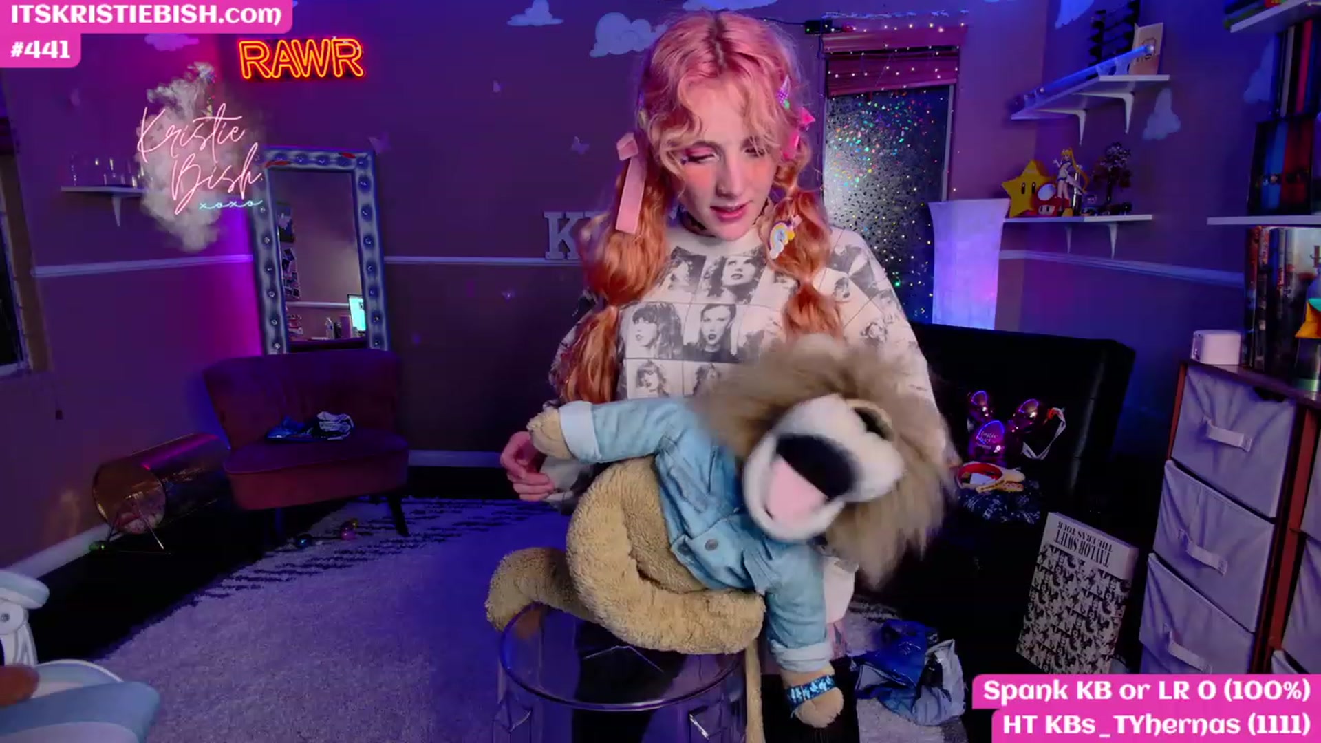Gallery image thumbnail from KristieBish's myfreecams stream on, 05/01/2023, 06:30 image 14 of 20