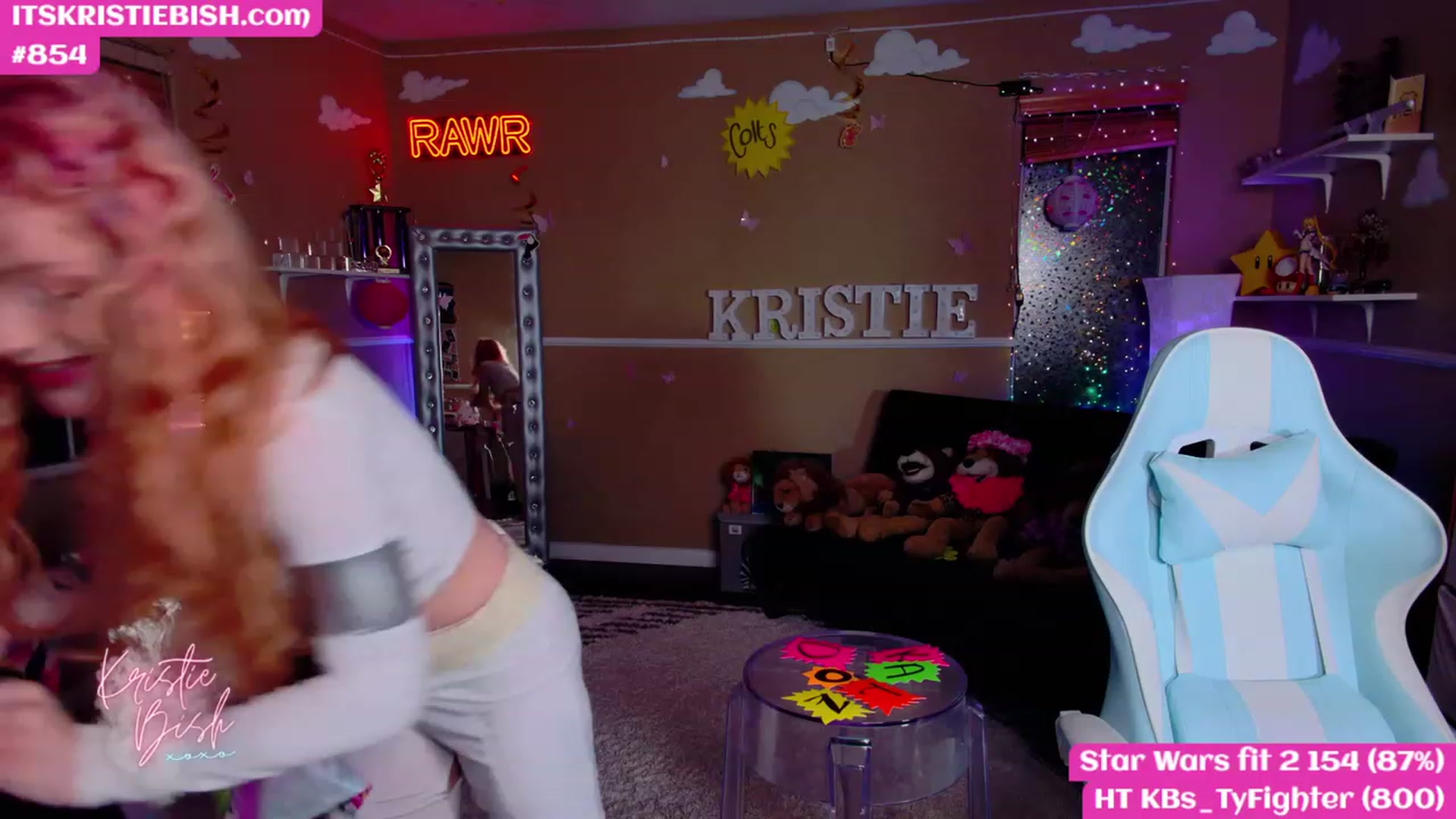 Gallery image thumbnail from KristieBish's myfreecams stream on, 05/03/2023, 06:05 image 1 of 20
